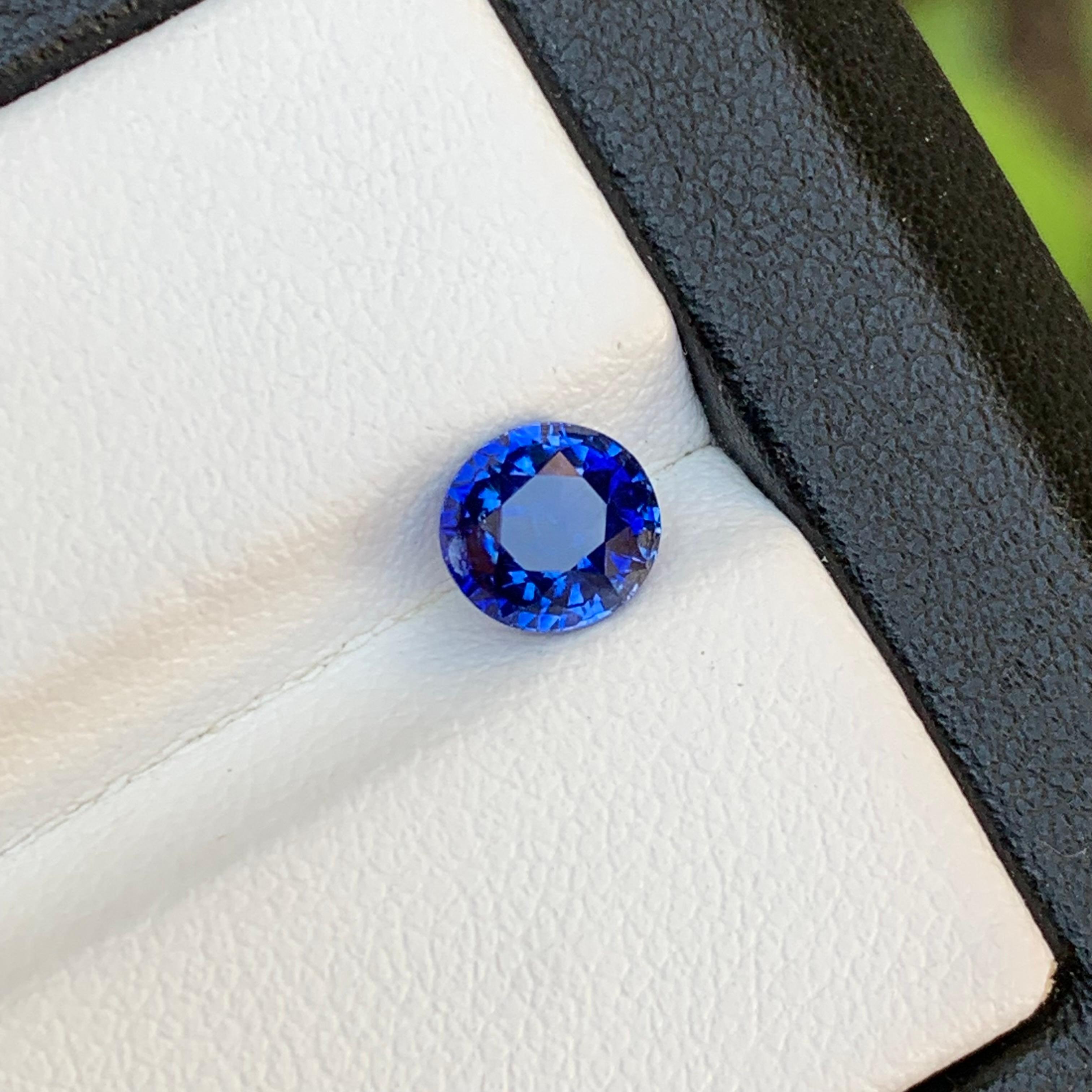 Vivid Blue Natural Ceylon Sapphire Ring Loose Gemstone 1.34 Ct Oval Cut-Jewelry For Sale 4