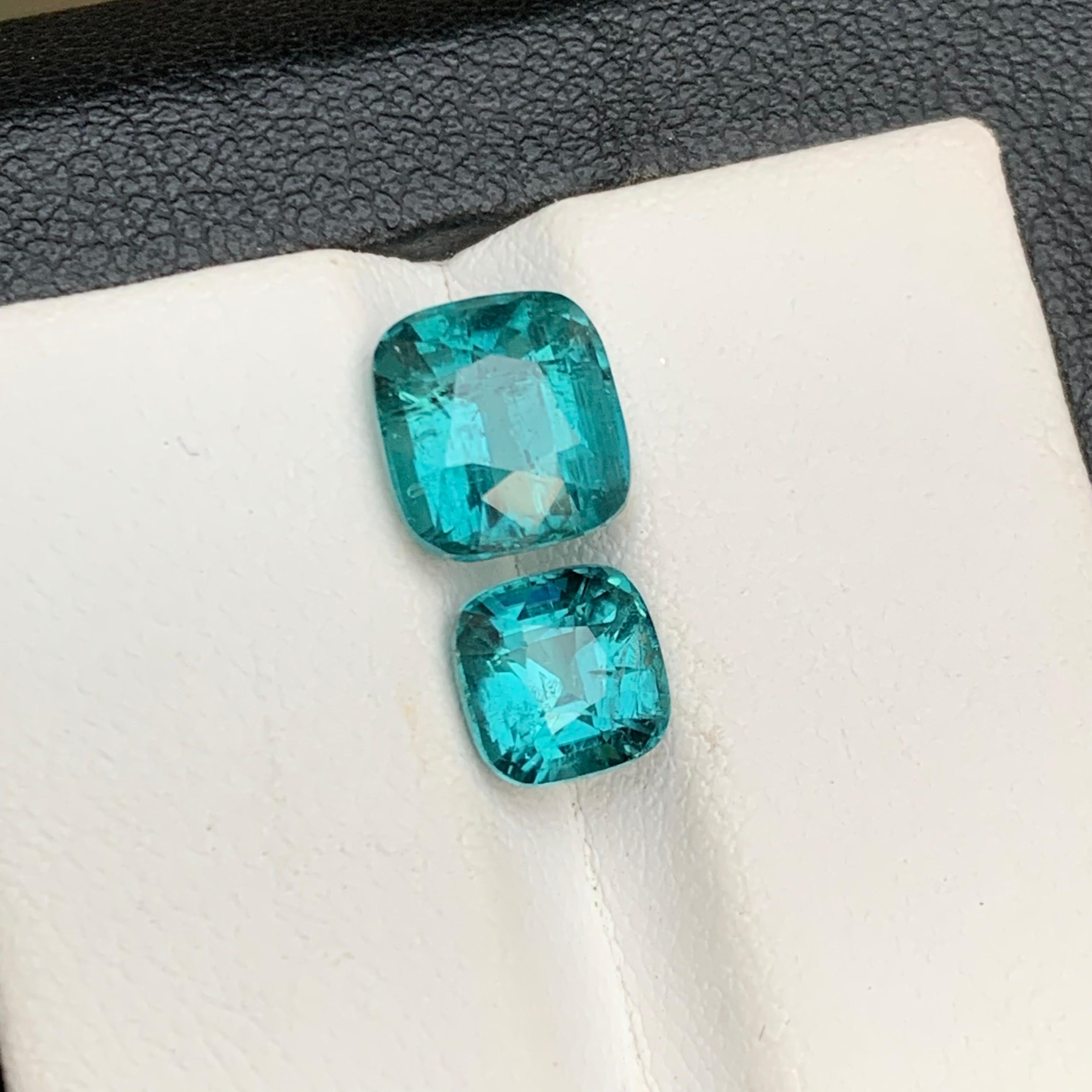 Vivid Blue Natural Tourmaline Loose Gemstones 4.35 Ct Cushion Cut for Jewelry For Sale 5