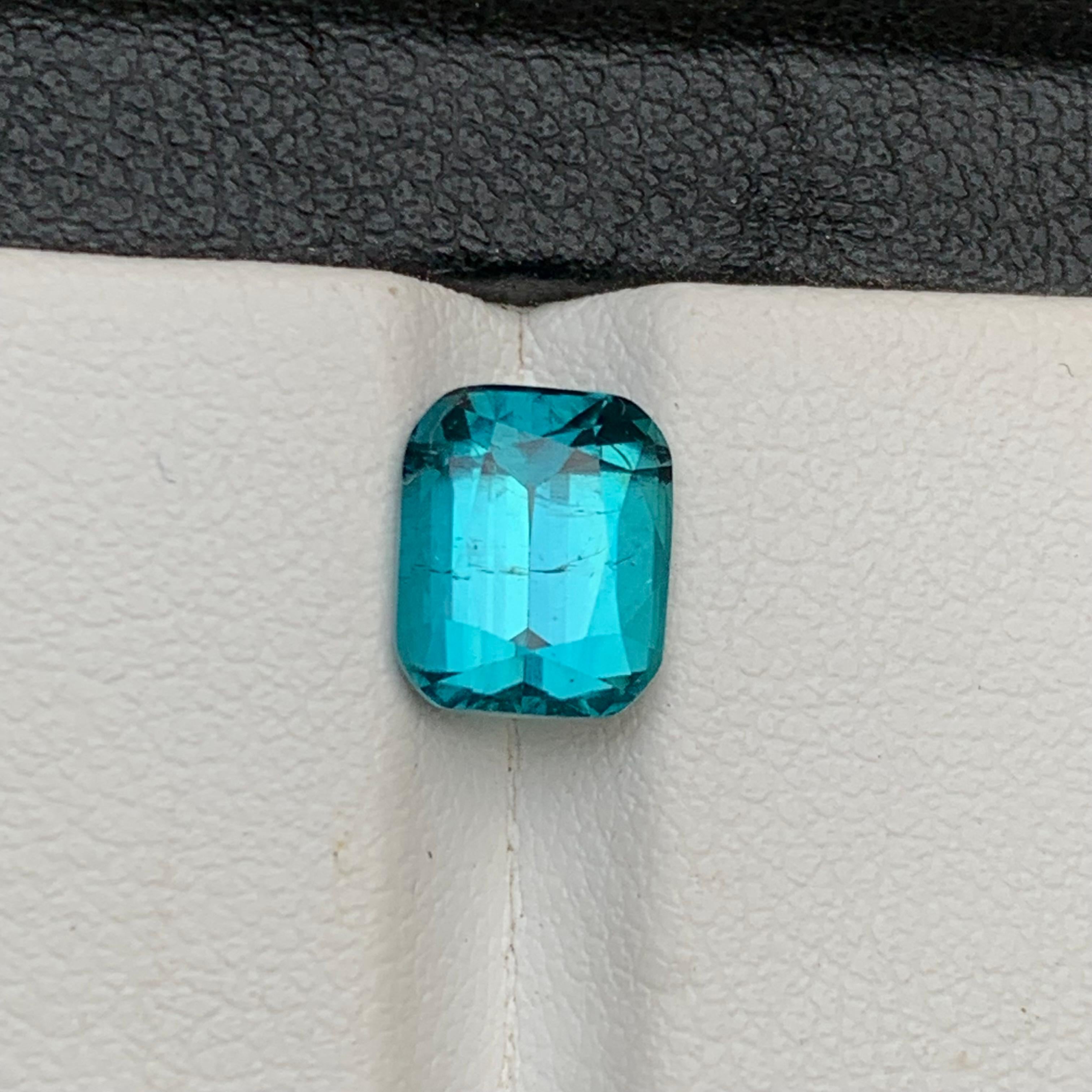Vivid Blue Natural Tourmaline Ring Loose Gemstone 2.50 Ct Cushion Cut  Jewelry For Sale 7