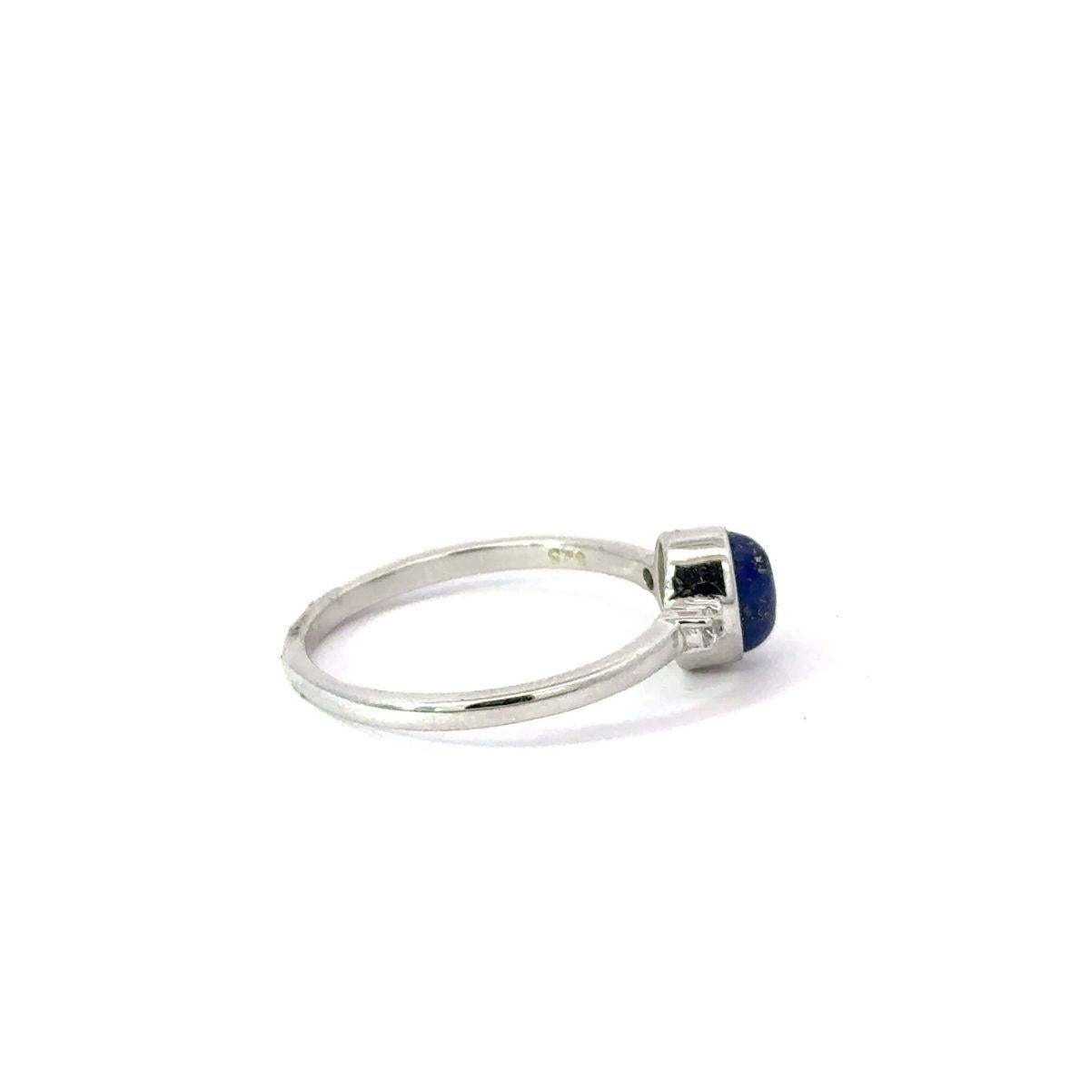 For Sale:  Vivid Blue Oval Lapis Lazuli Ring Made in 925 Sterling Silver for Unisex Ring 3