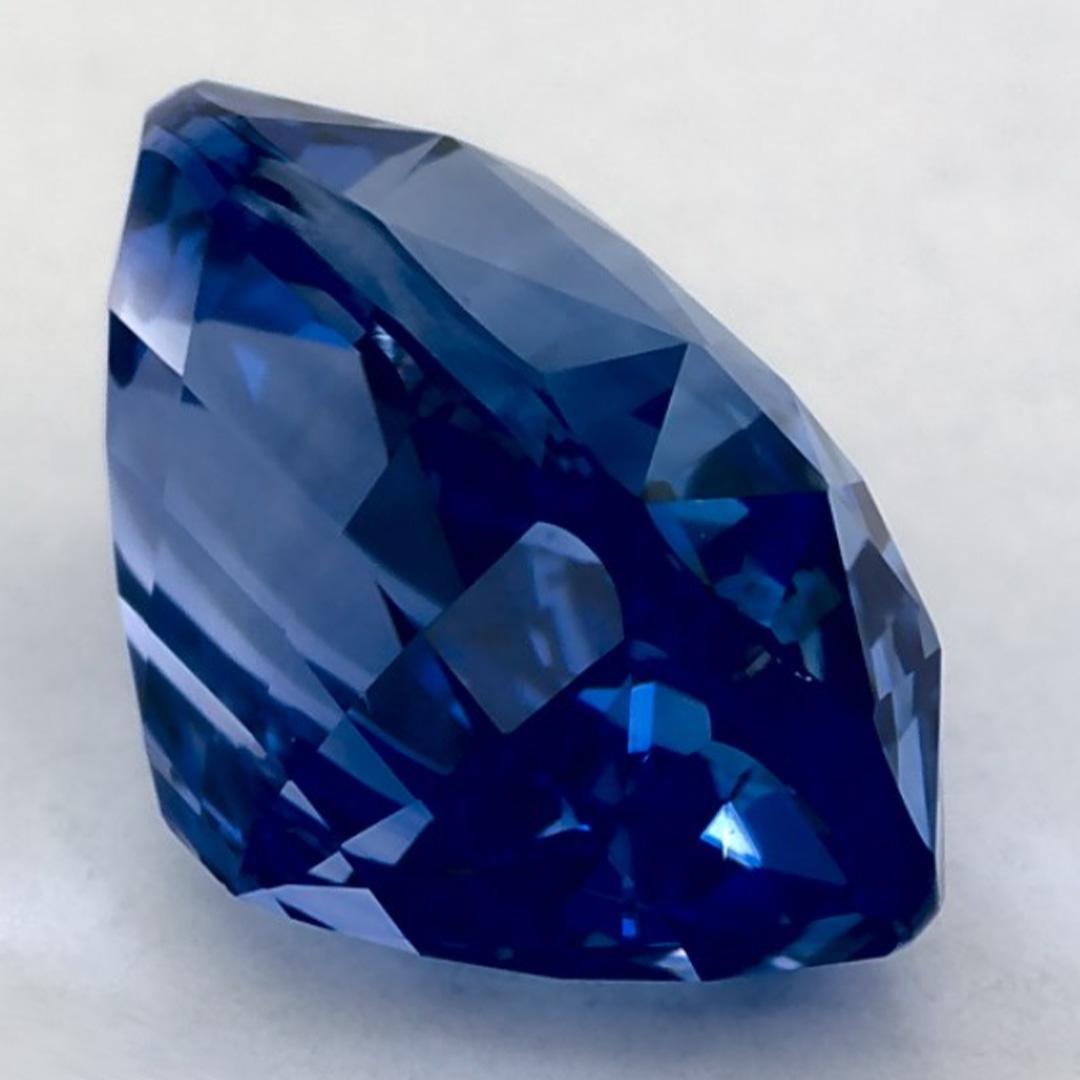 Vivid Blue Sapphire 4.27 Ct Cushion Loose Gemstone in vendita 1