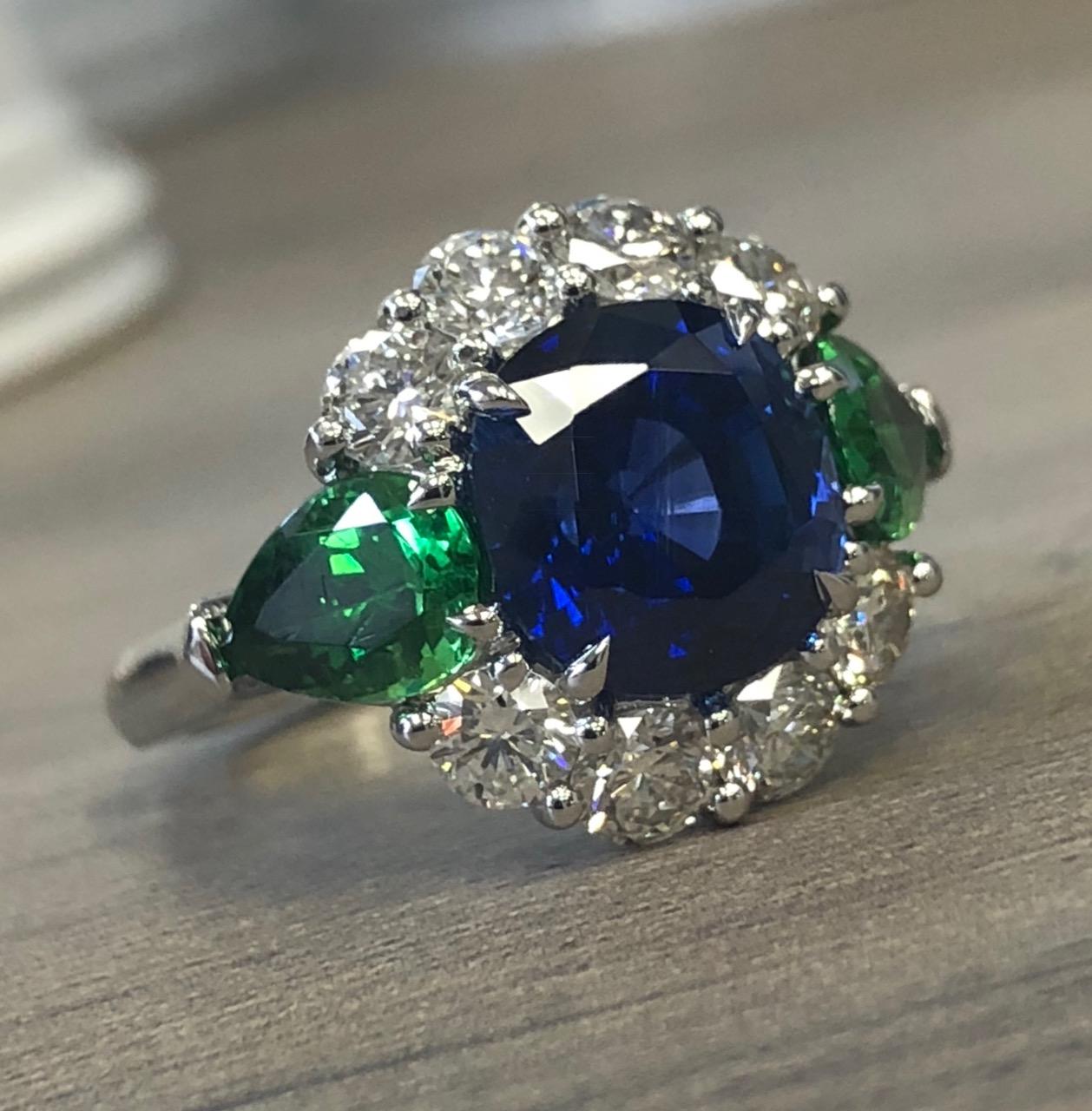 Vivid Blue Sapphire 4.45 Carat with AGL Cert. Tsavorite & Diamond Cocktail Ring In New Condition In New York, NY