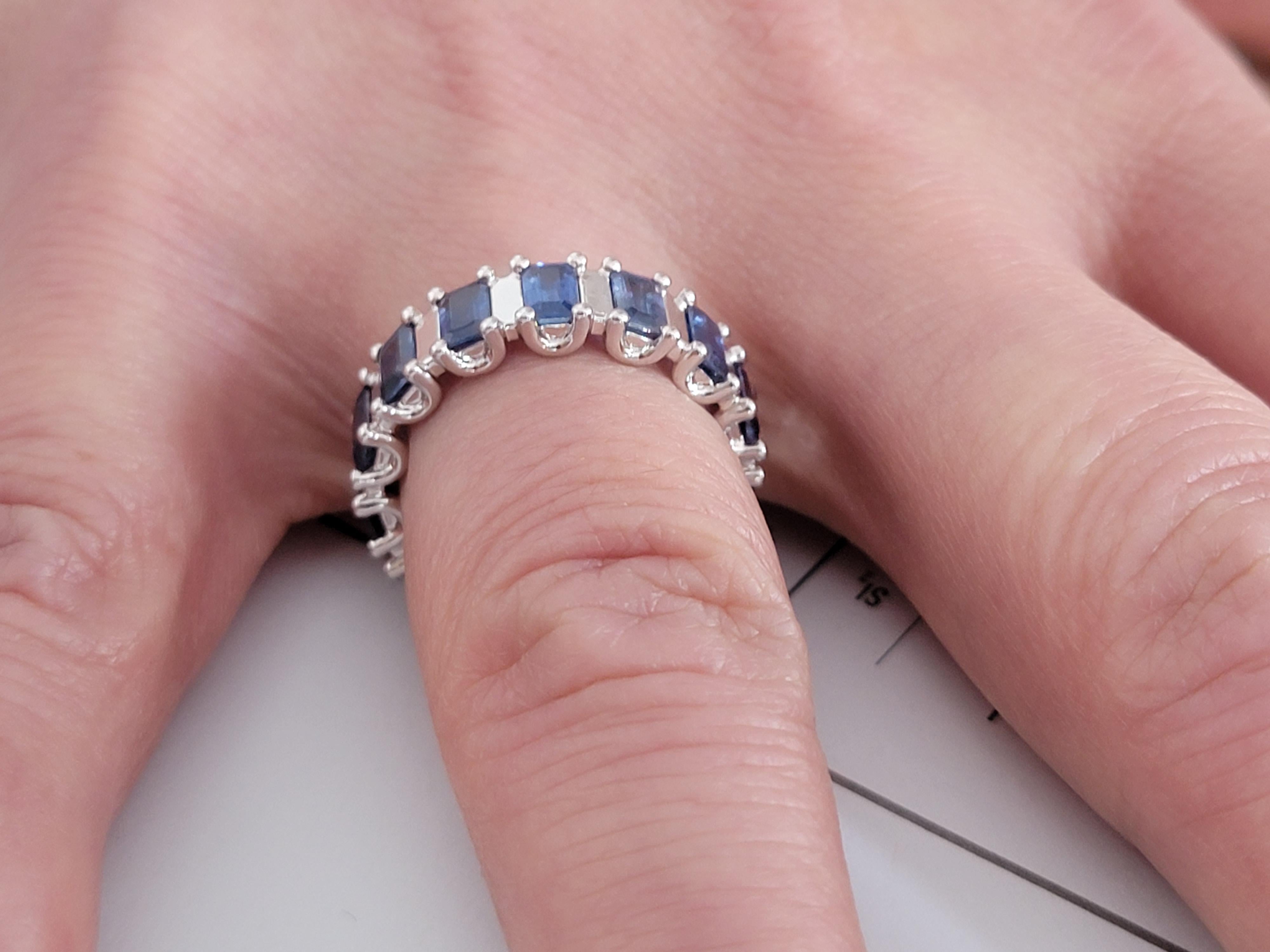 For Sale:  Vivid Blue Sapphire and 18K White Gold Infinity Band Ring with engraving 10