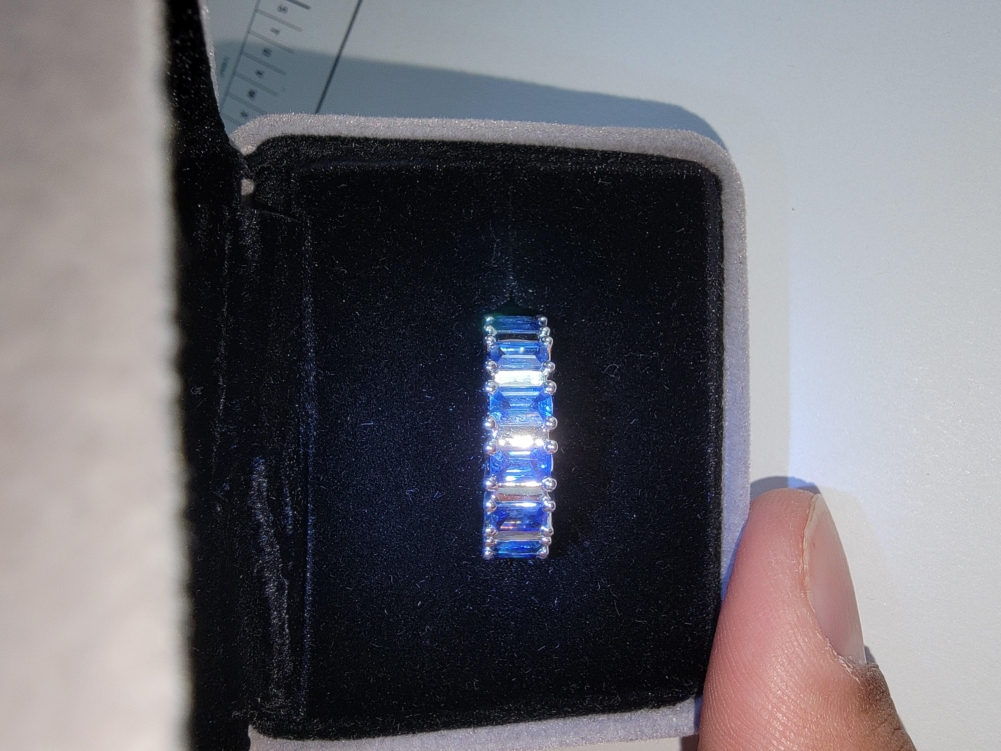 For Sale:  Vivid Blue Sapphire and 18K White Gold Infinity Band Ring with engraving 3