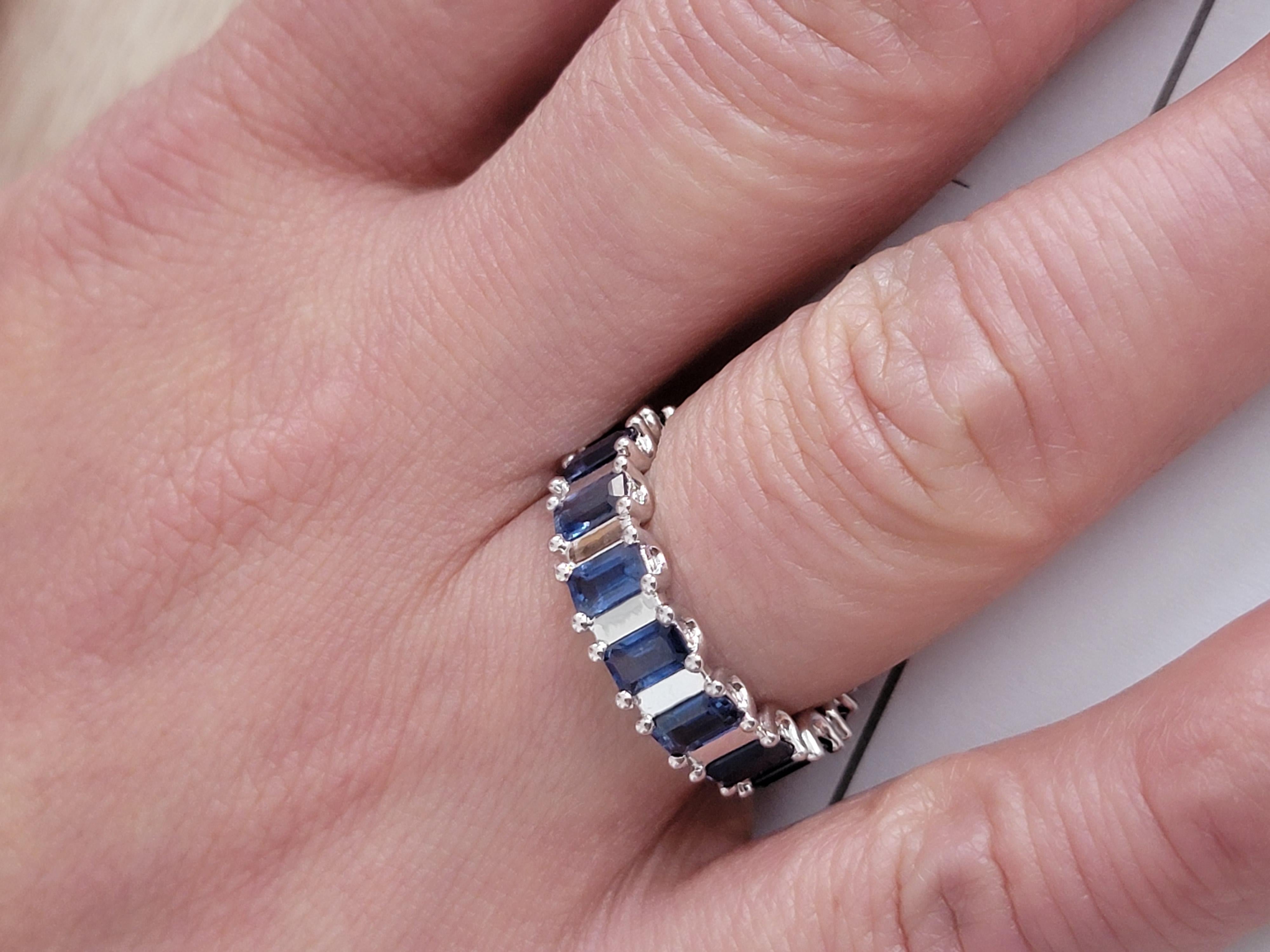 For Sale:  Vivid Blue Sapphire and 18K White Gold Infinity Band Ring with engraving 8