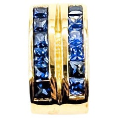 Vivid Blue Sapphire Pendant in 18k Yellow Gold