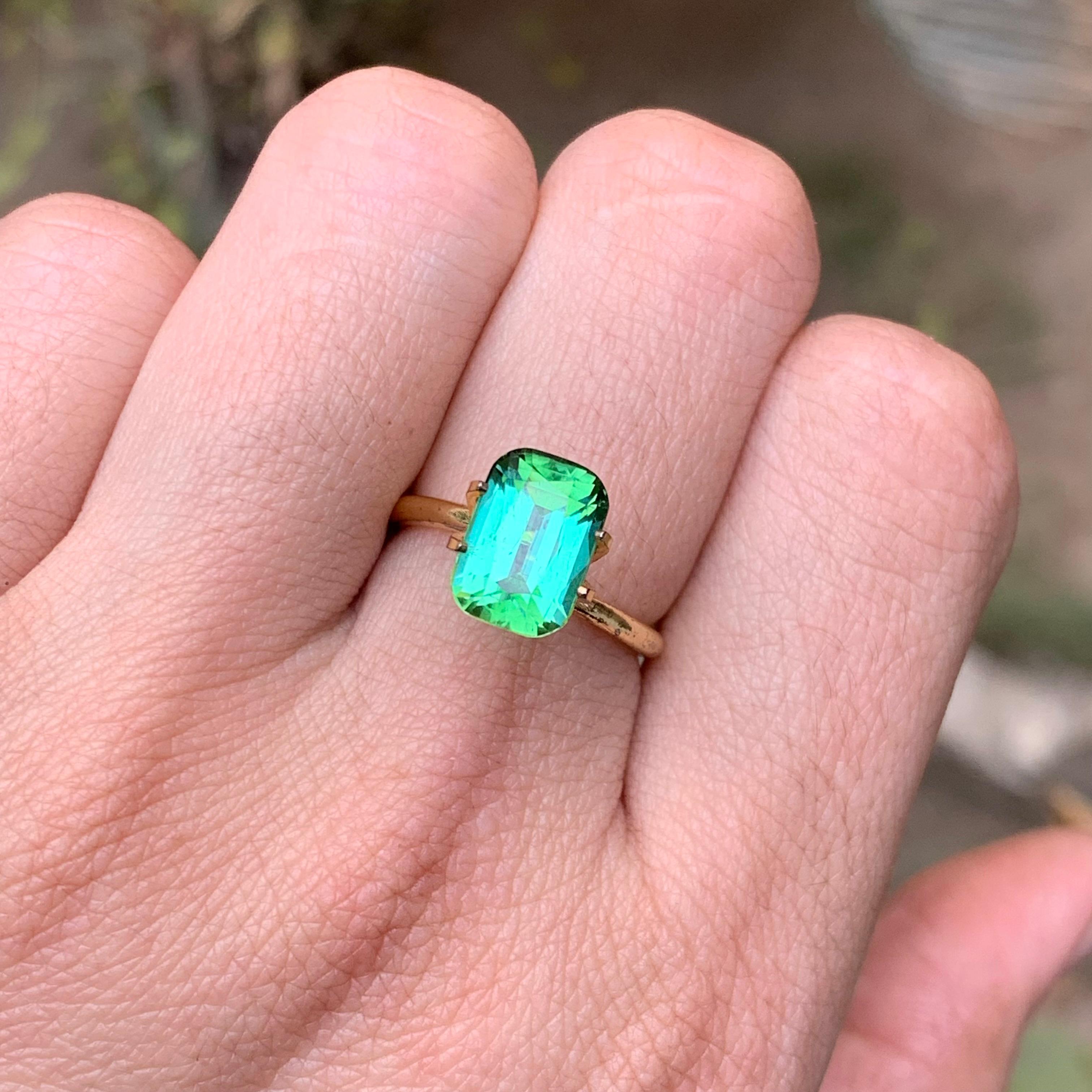 Vivid Bluish Green Tourmaline 3.50Ct Cushion Cut Natural Loose Gemstone for Ring For Sale 1