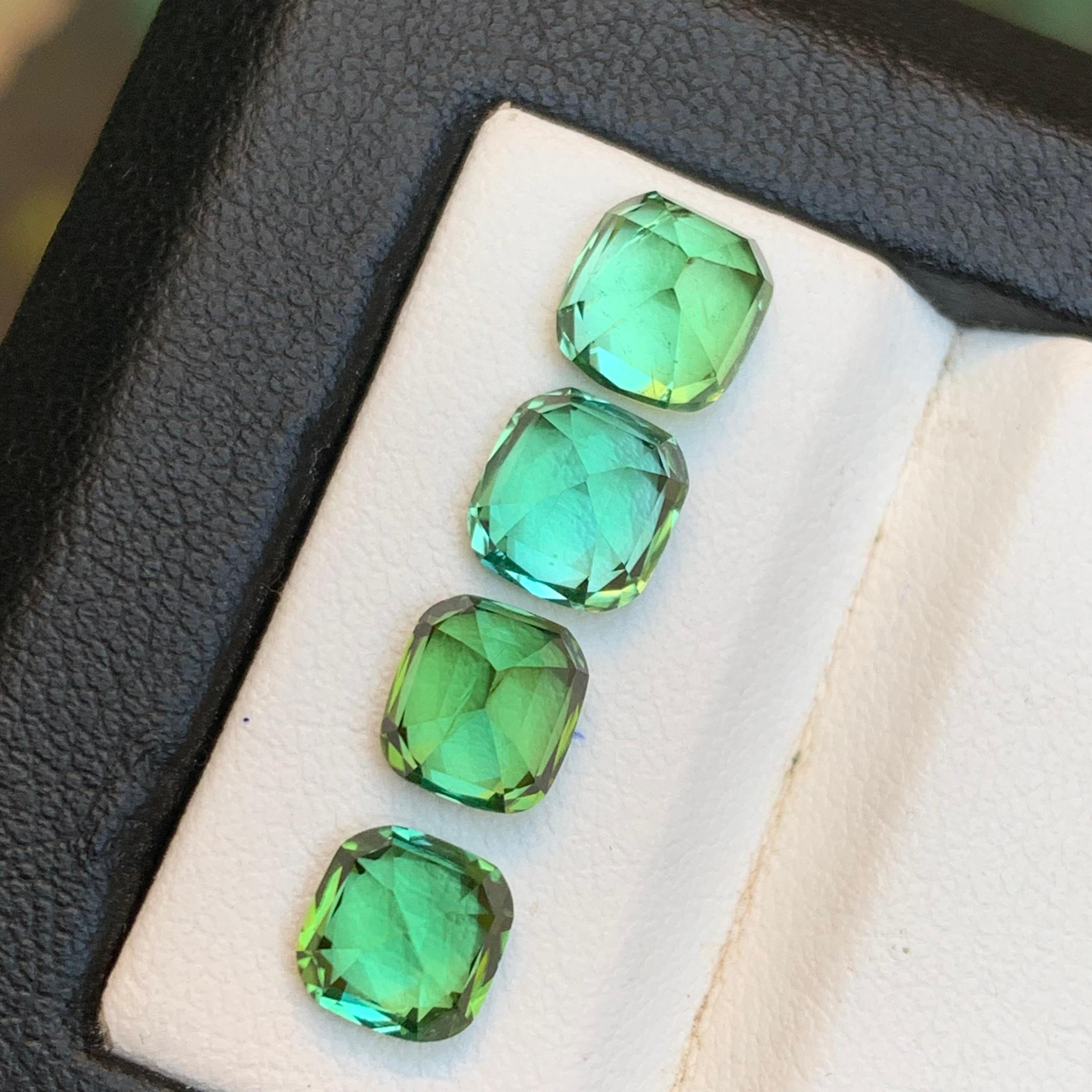 Lebendiger bläulich grüner Turmalin 6 Karat Kissenschliff Natürliche lose Edelsteine Paket im Angebot 2