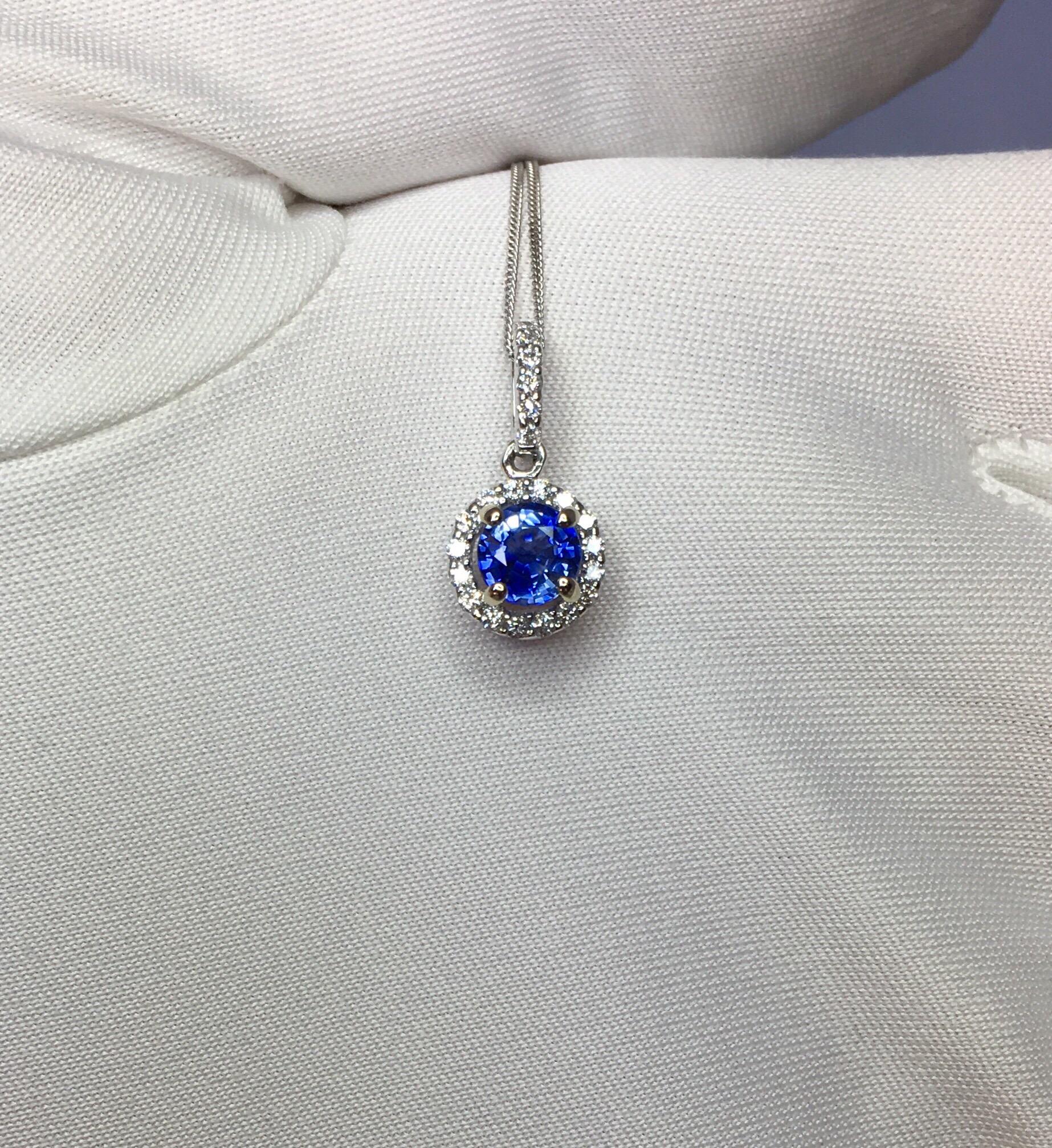 Vivid Ceylon Blue Sapphire and Diamond 18 Karat Gold Round Pendant Necklace 2