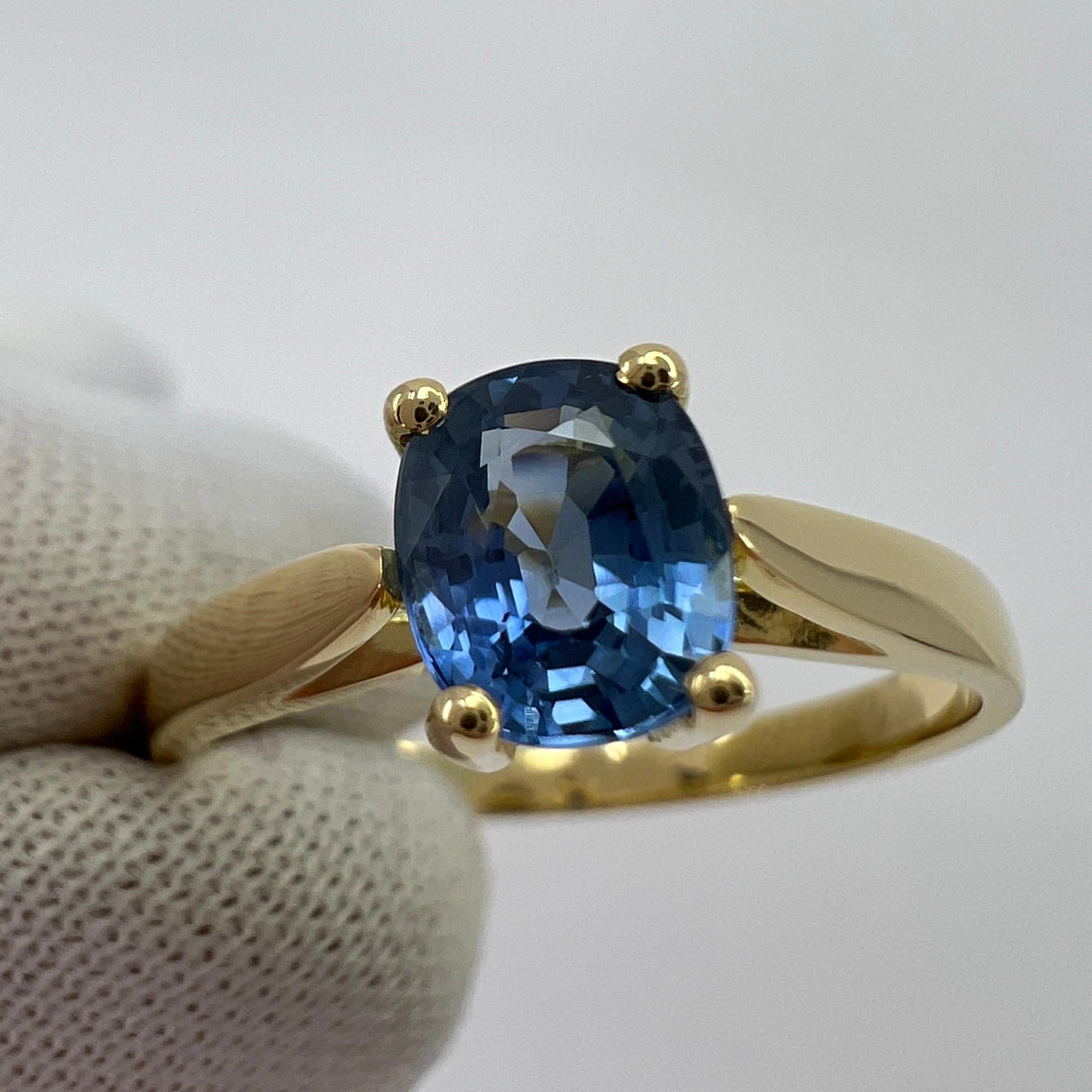 Vivid Cornflower Blue 1.03ct Ceylon Sapphire Cushion Cut 18k Gold Solitaire Ring 2