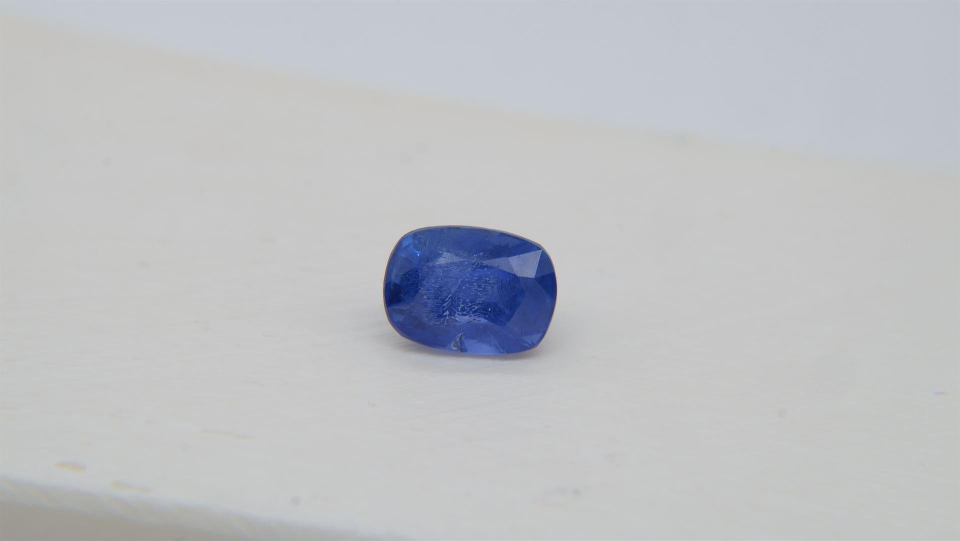 1.13 ct Vivid Cornflower Blue Sapphire, Unheated, GIA For Sale 3