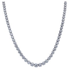 Riviere-Halskette mit lebhaften Diamanten, 10,40 Karat Diamanten