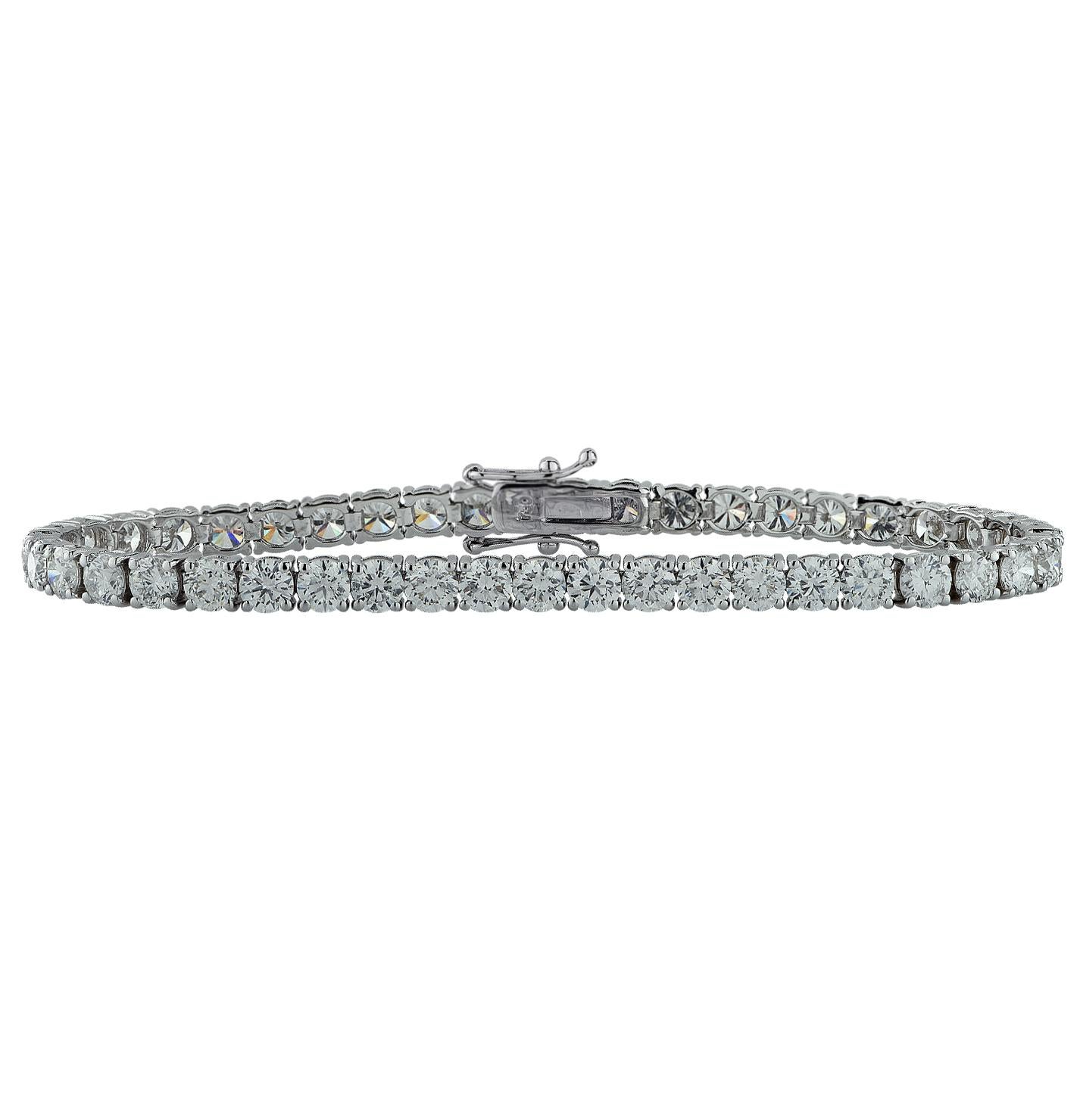 Modern Vivid Diamonds 11.14 Carat Straight Line Diamond Tennis Bracelet