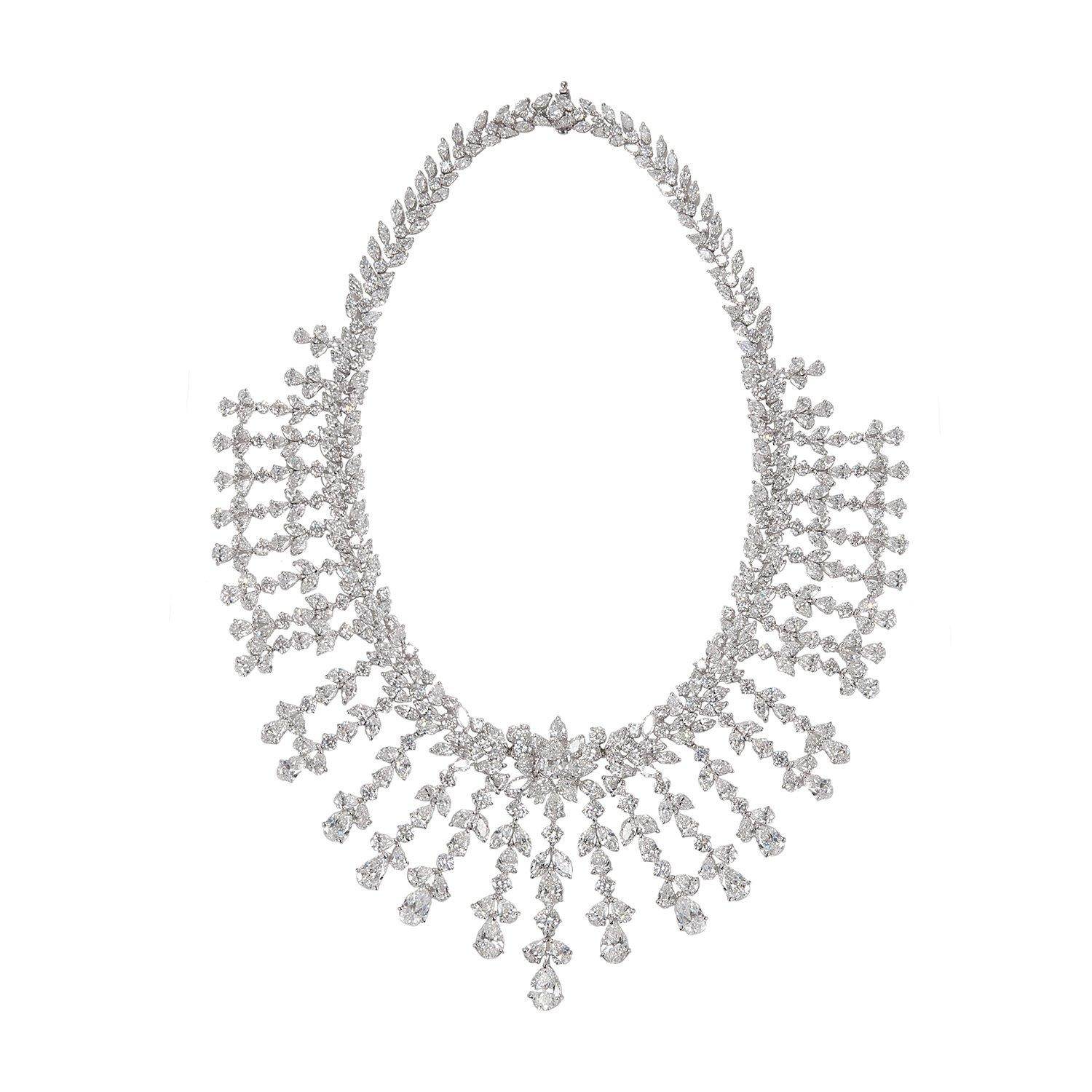 Women's Vivid Diamonds 119.13 Carat Diamond Bib Necklace For Sale