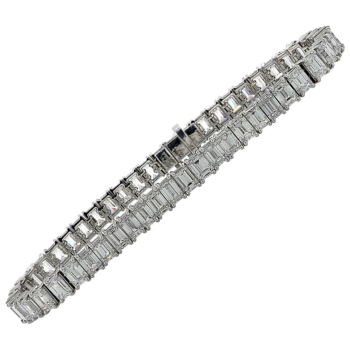 Vivid Diamonds 15.81 Carat Emerald Cut Diamond Tennis Bracelet