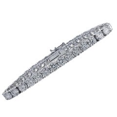 Vivid Diamonds 16.57 Carat Diamond Tennis Bracelet