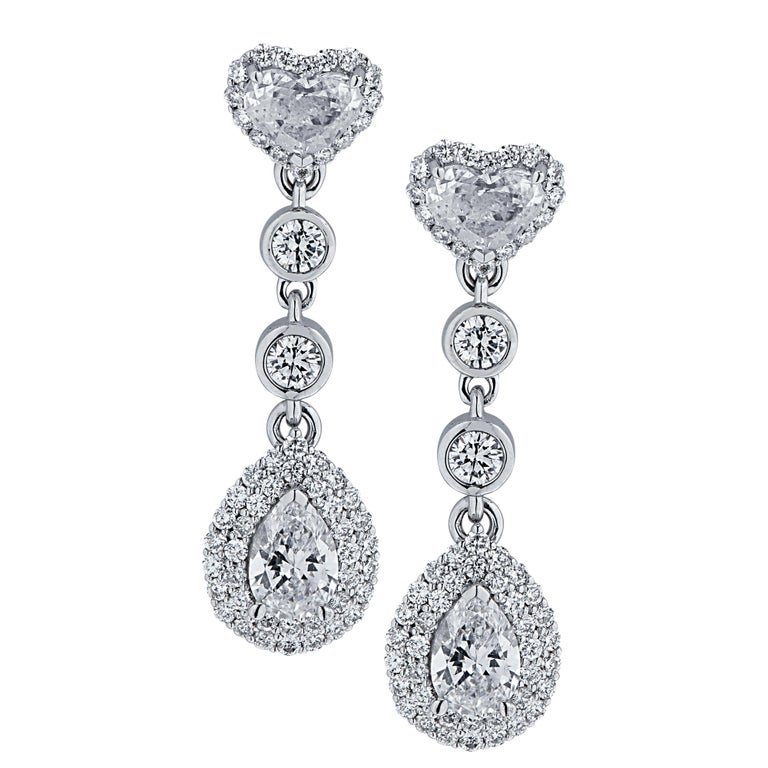 Pear Cut Vivid Diamonds 1.88 Carat Diamond Dangle Earrings For Sale