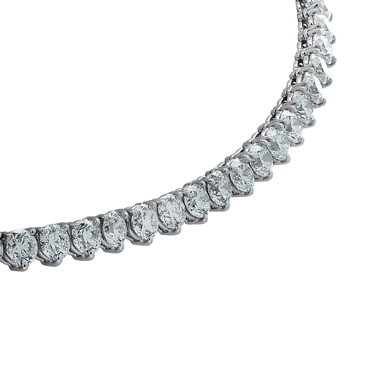 Vivid Diamonds 25.39 Carat Straight Line Diamond Tennis Necklace In New Condition In Miami, FL