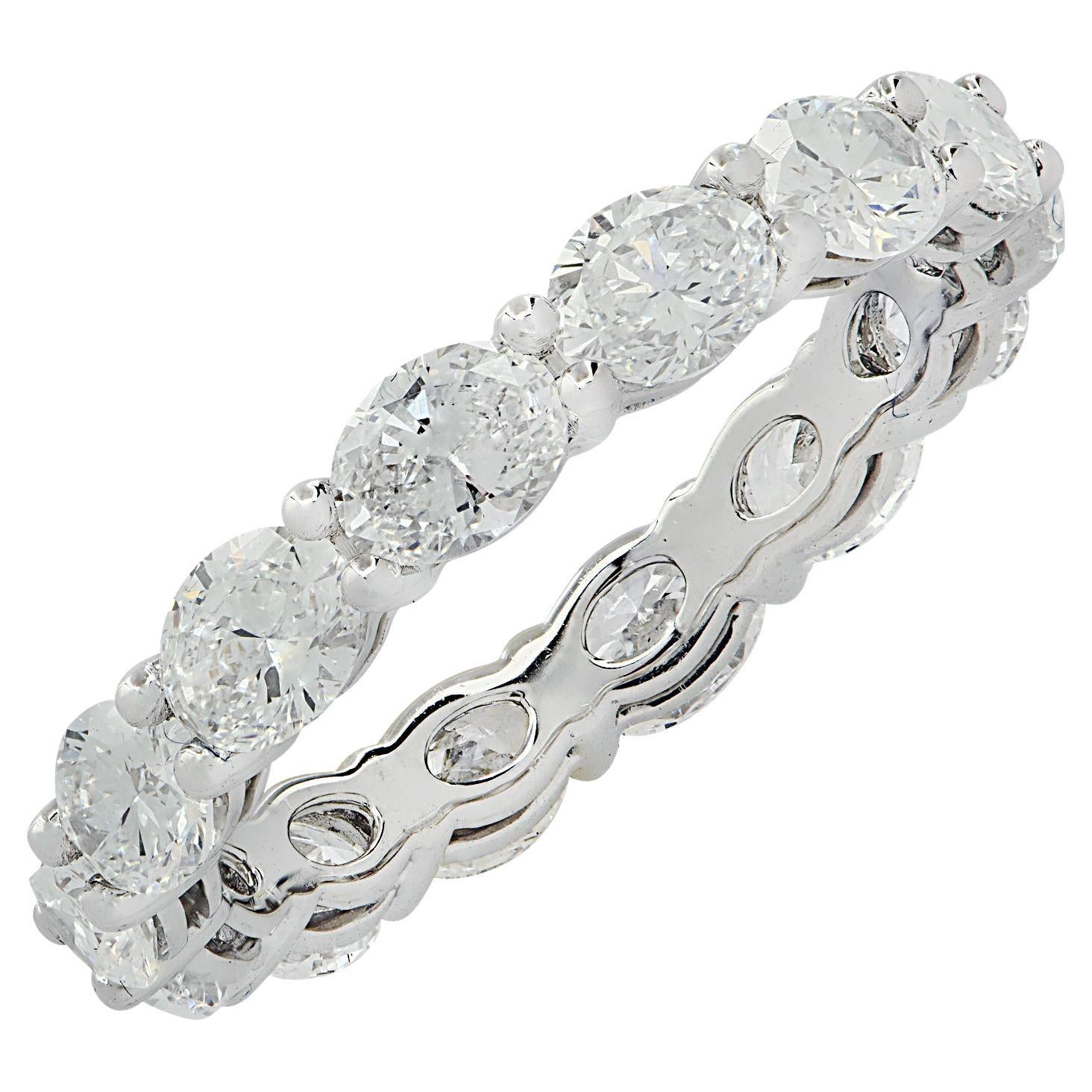 Vivid Diamonds, anneau d'éternité de 2,56 carats de diamants est-ouest