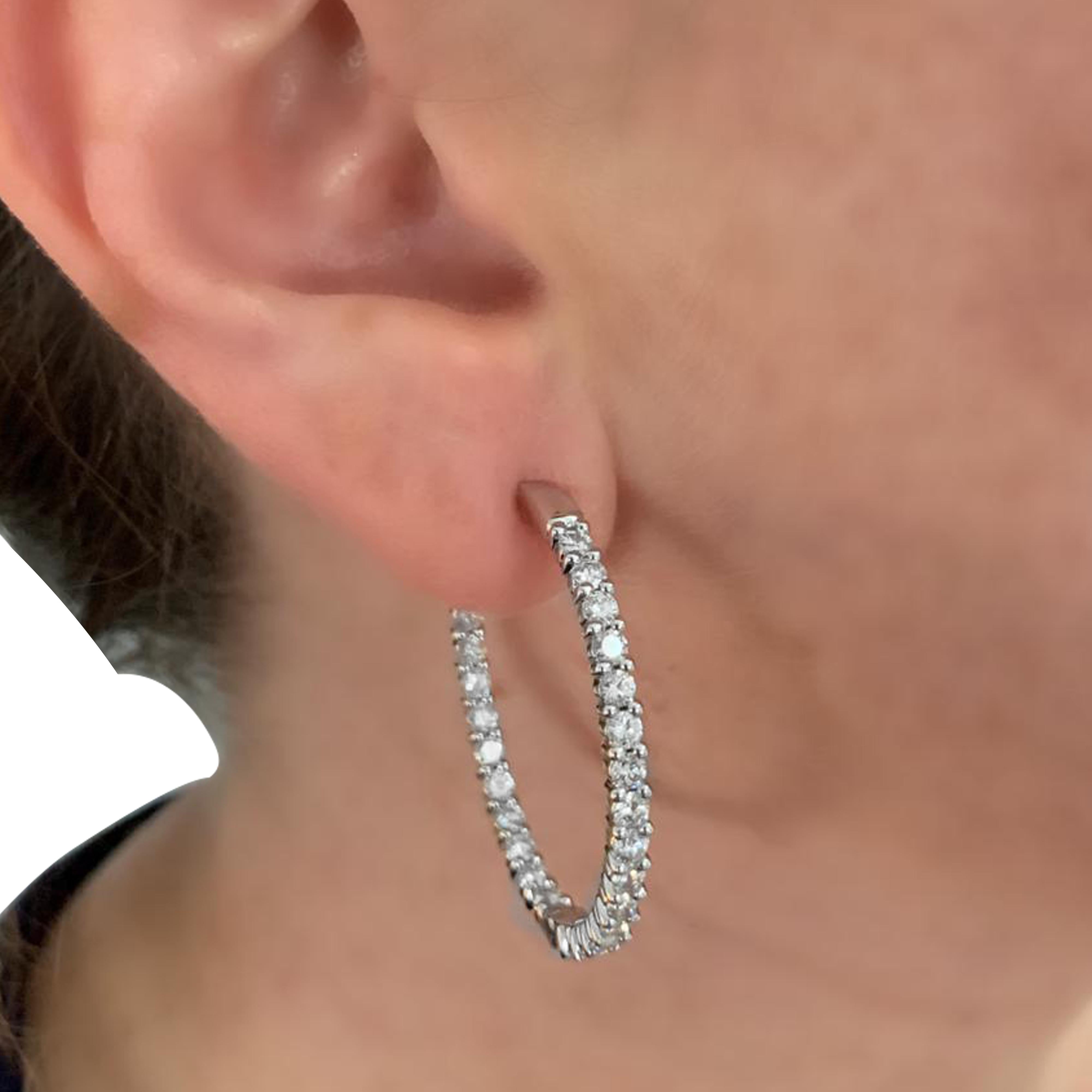 Round Cut Vivid Diamonds 2.83 Carat Diamond Hoop Earrings