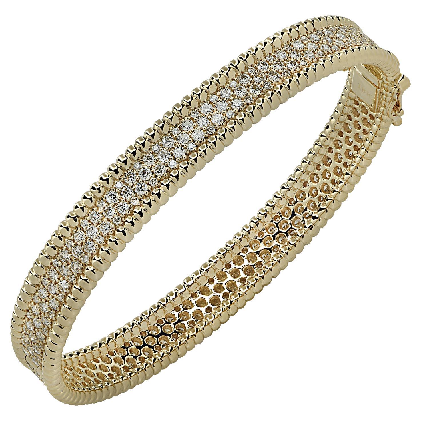 Vivid Diamonds 2.88 Carat Diamond Bangle Bracelet For Sale