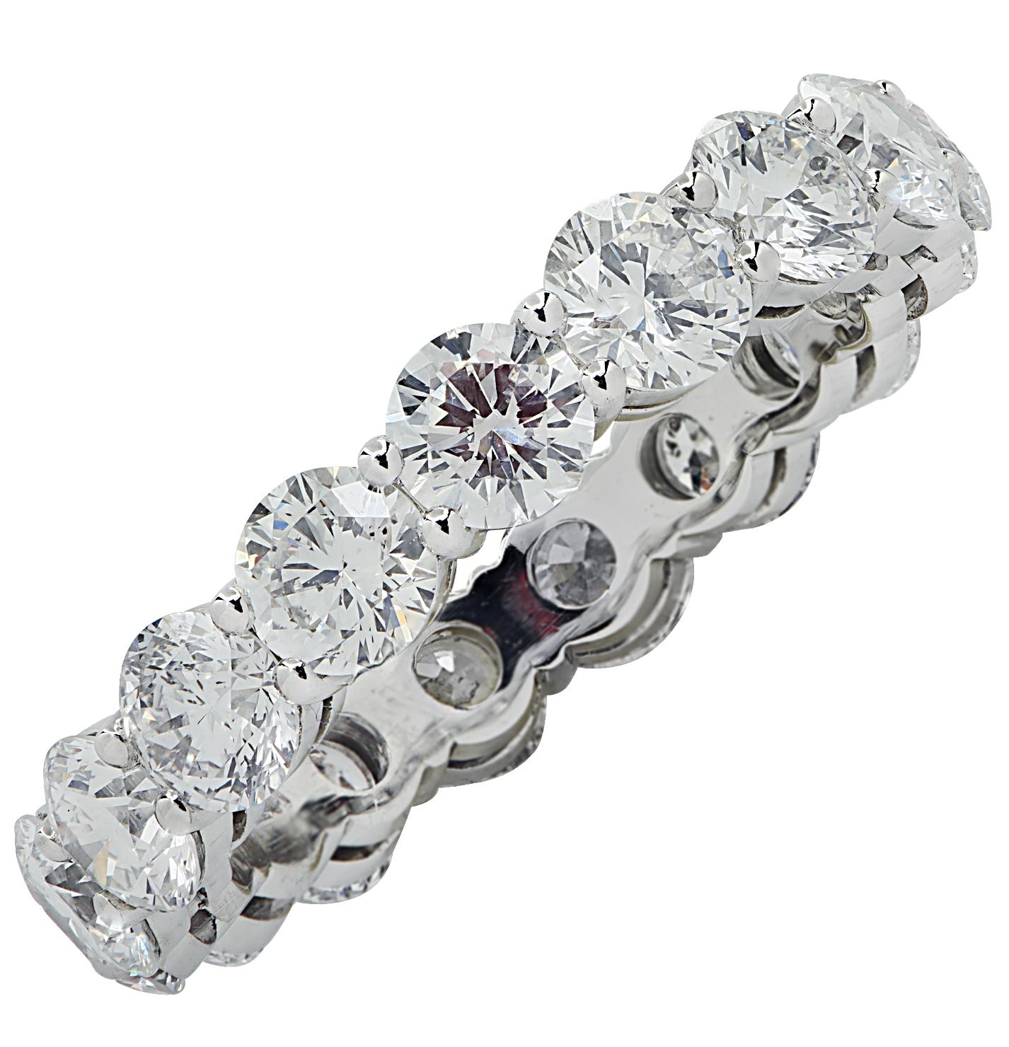 Vivid Diamonds 3.12 Carat Diamond Eternity Band In New Condition For Sale In Miami, FL