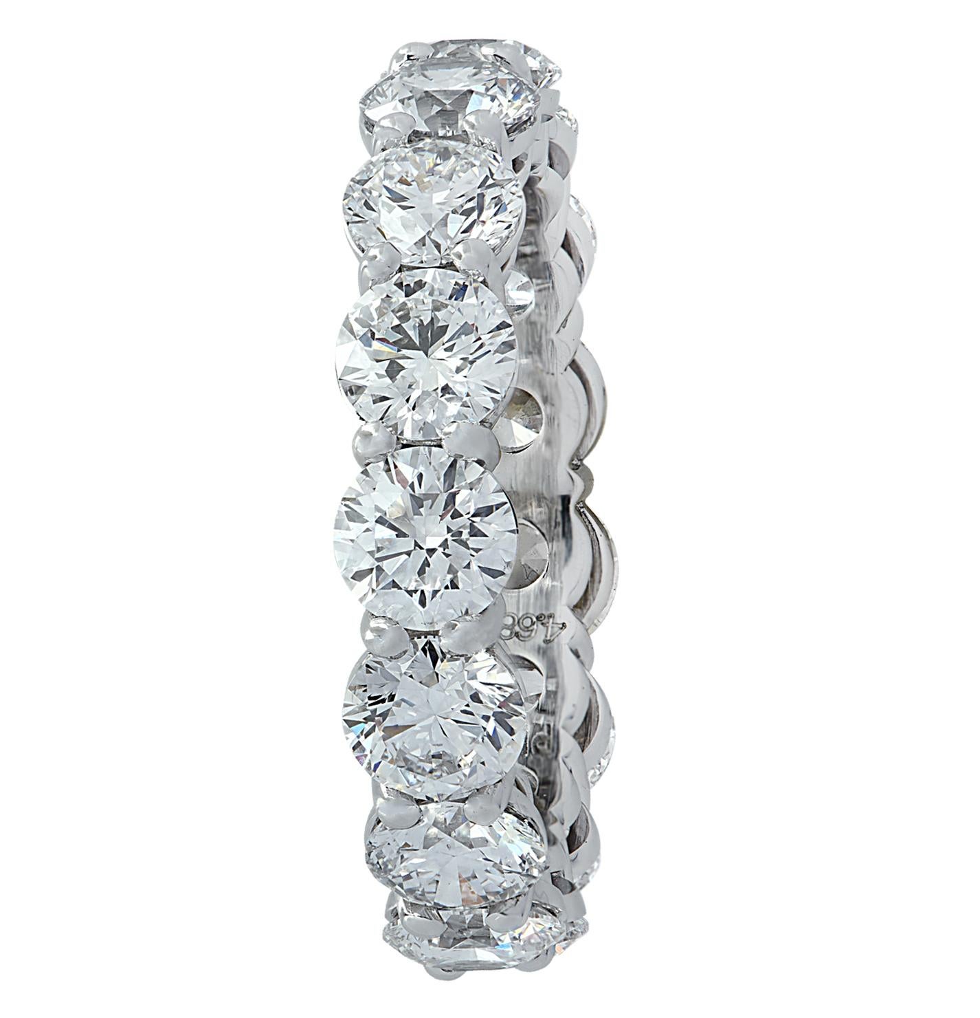 Taille ronde Bracelet d'éternité en diamants vifs de 4,04 carats  en vente