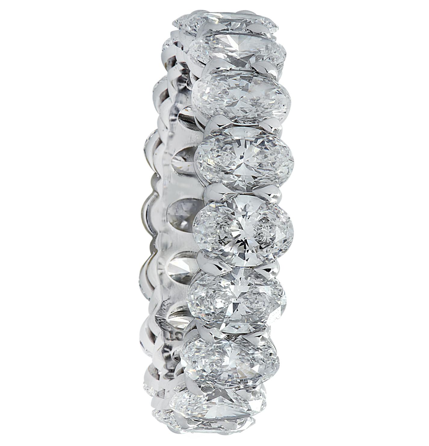 Moderne Bracelet d'éternité en diamants vifs de 4,31 carats en vente