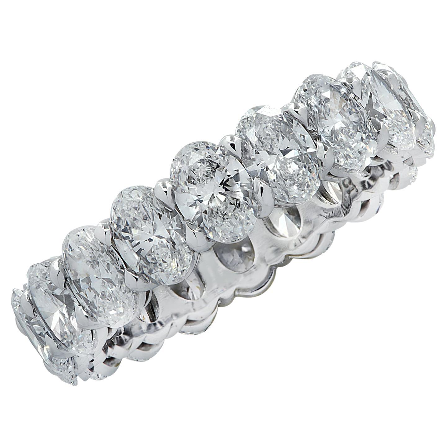 Bracelet d'éternité en diamants vifs de 4,31 carats en vente