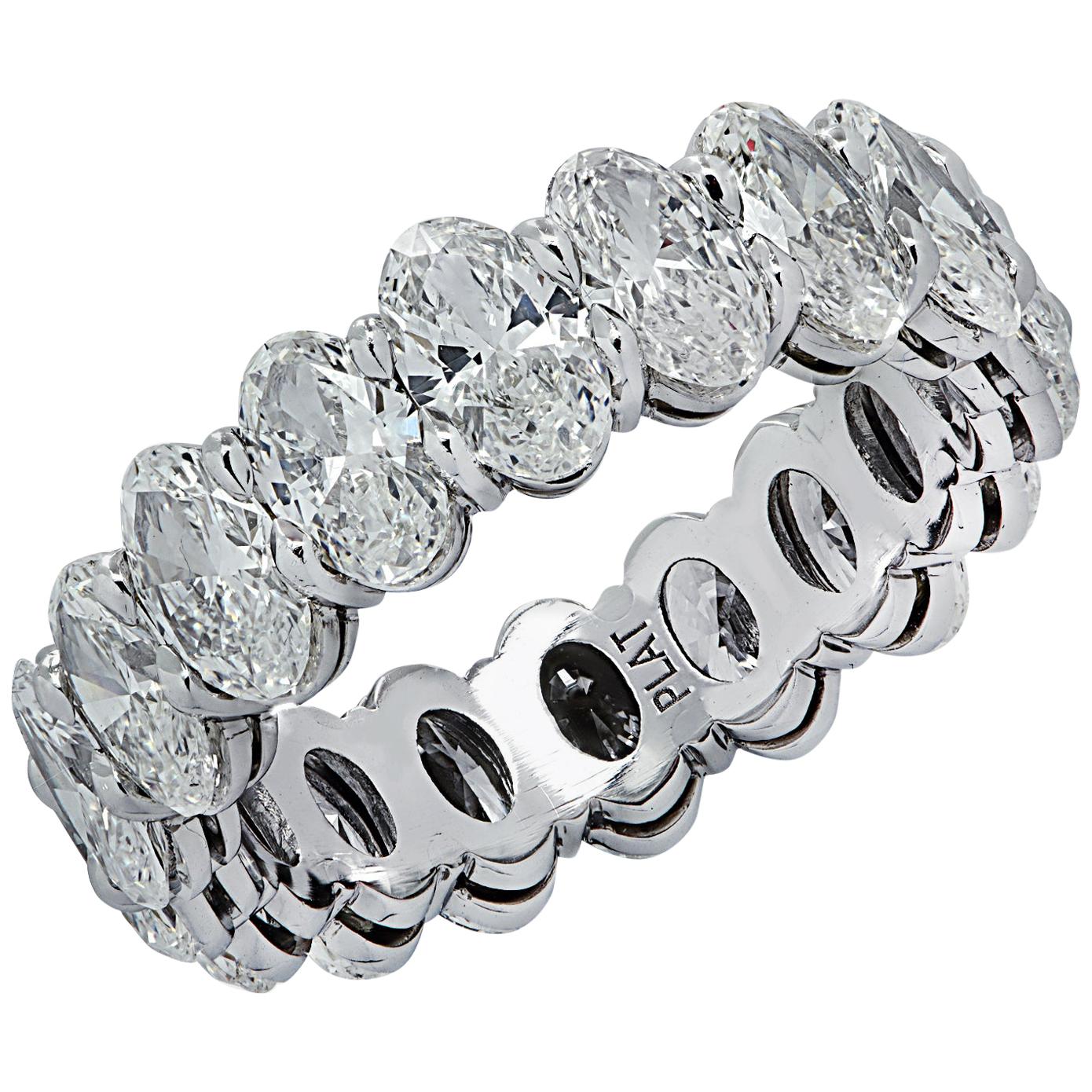 Memoryring mit lebhaften Diamanten, 4,96 Karat, ovaler Diamant im Angebot