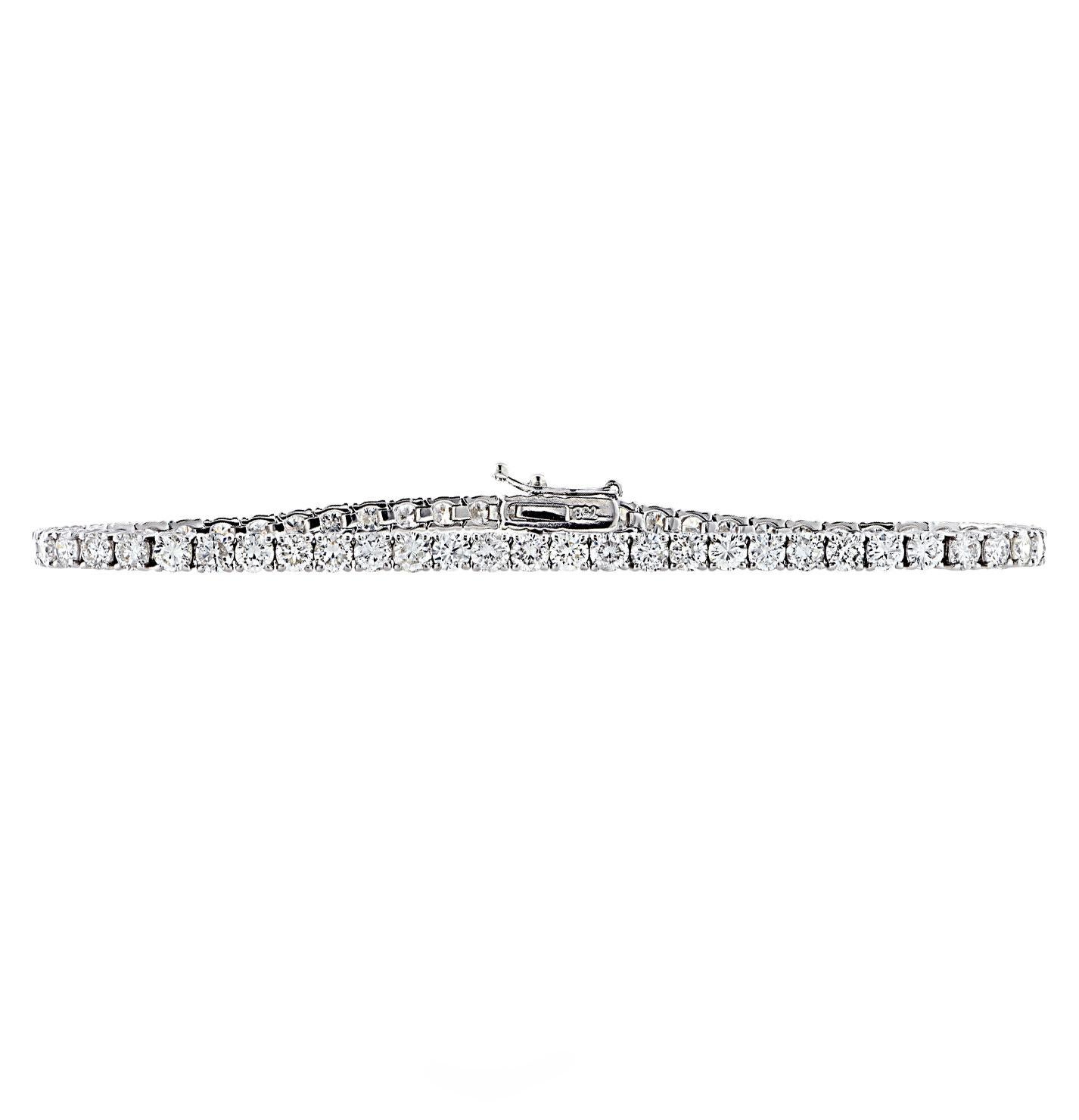 Round Cut Vivid Diamonds 5.51 Carat Diamond Tennis Bracelet