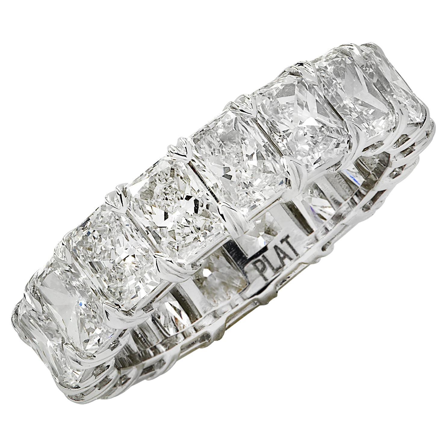 Anillo de eternidad con diamantes talla radiante Vivid Diamonds de 5,71 quilates