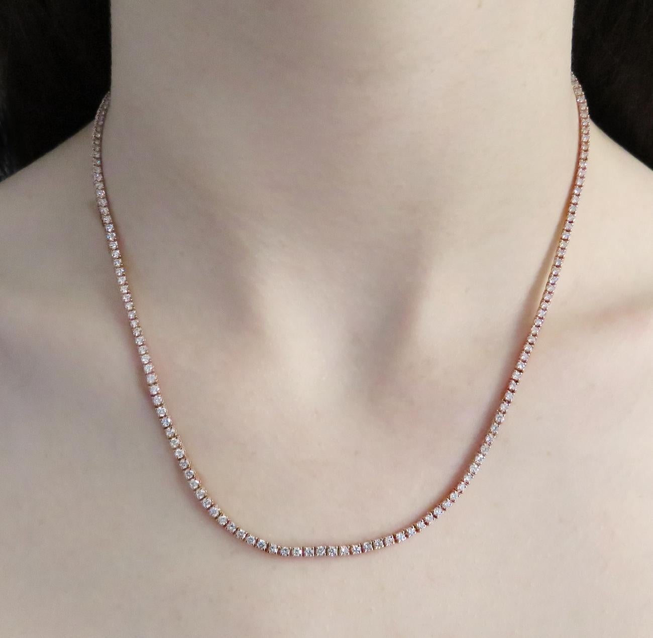 Vivid Diamonds 5.96 Carat Diamond Straight Line Rose Gold Necklace For Sale 2