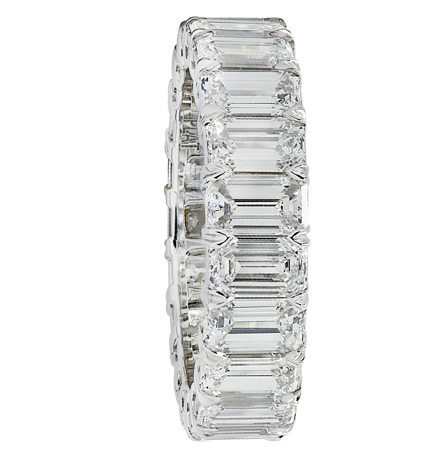 Taille émeraude Bracelet d'éternité en diamants vifs de 6,45 carats en vente