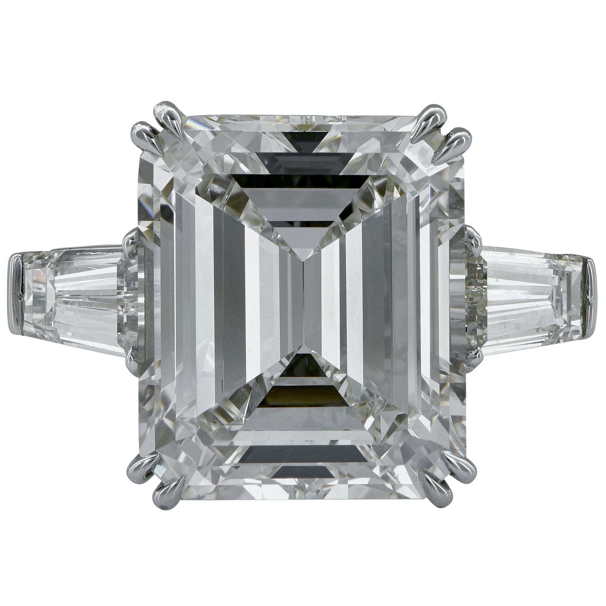 Vivid Diamonds 9.17 Carat GIA Certified Emerald Cut Diamond Engagement Ring In New Condition In Miami, FL