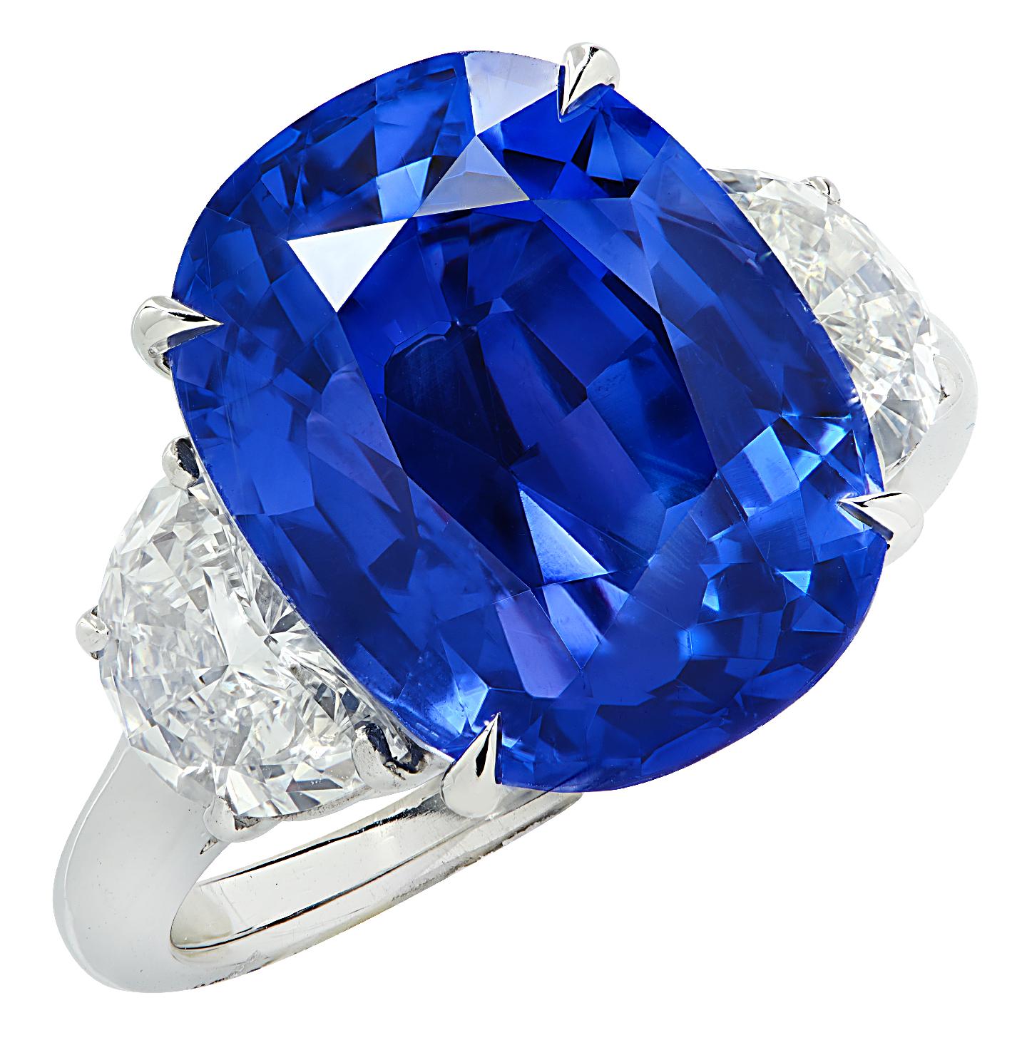 Vivid Diamonds AGL Certified 12.8 Carat Sapphire & Diamond Three Stone Ring In New Condition In Miami, FL