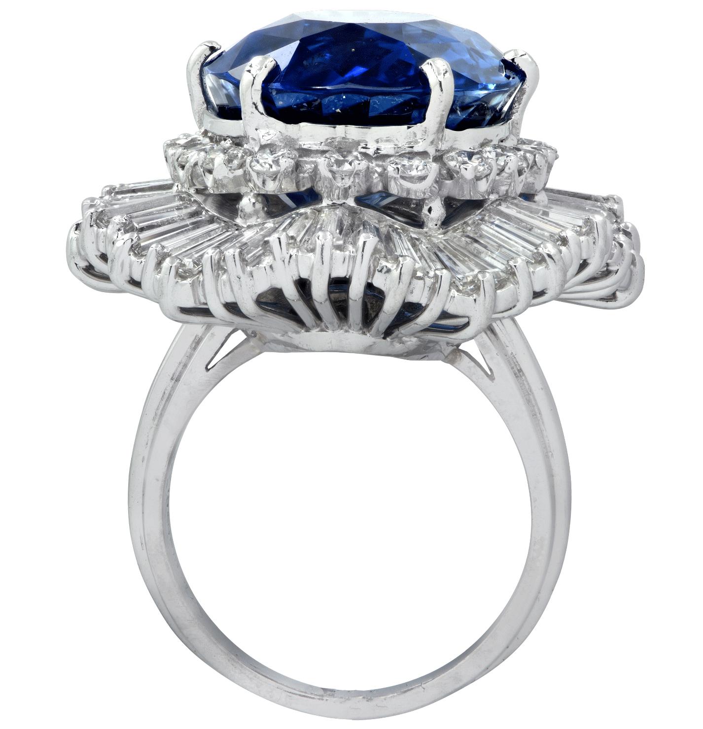 Vivid Diamonds AGL zertifiziert 21,19 Karat Saphir und Diamant Ballerina Ring im Zustand „Neu“ im Angebot in Miami, FL