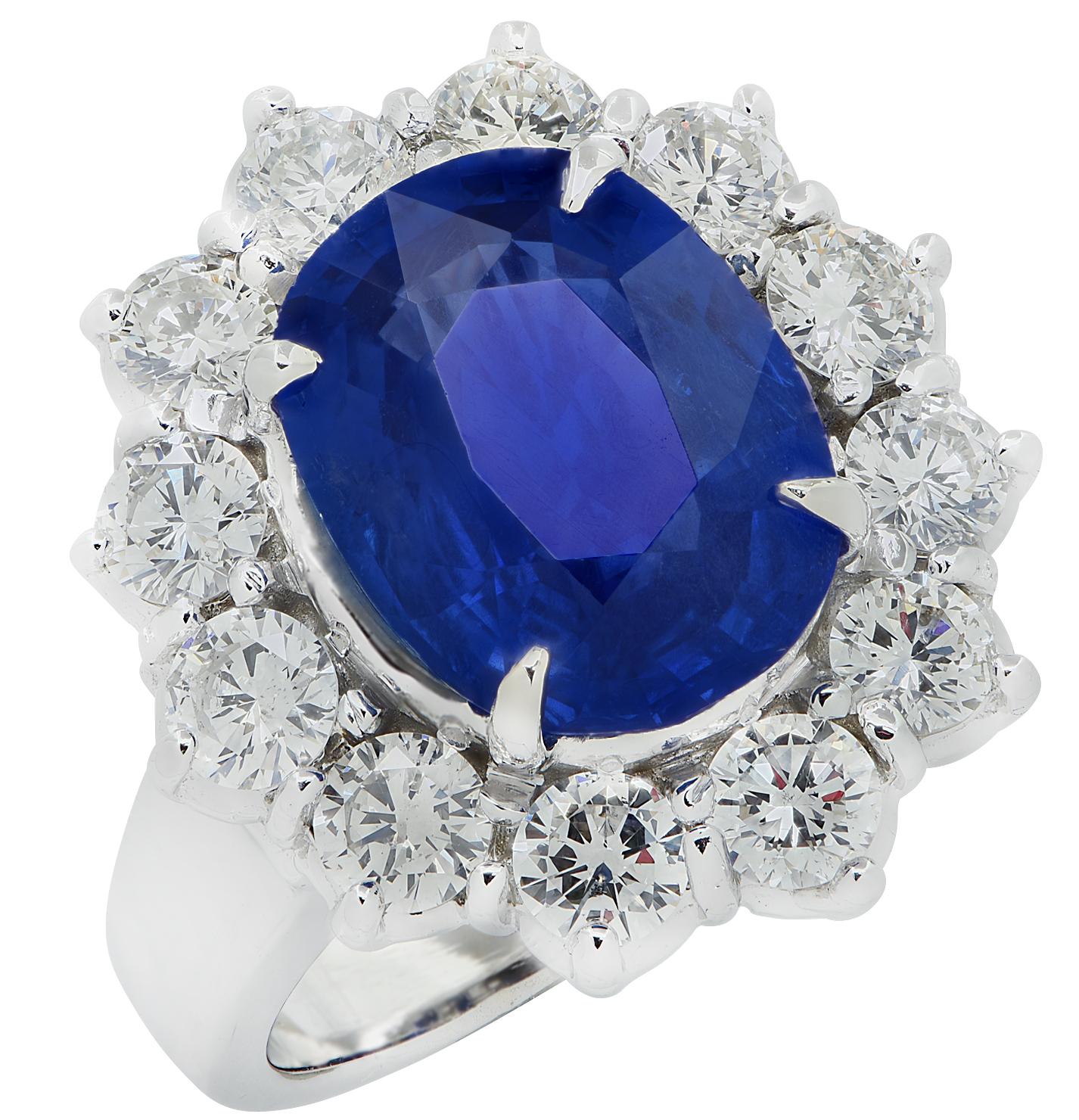 Vivid Diamonds AGL Certified 5.91 Carat Burma No Heat Sapphire & Diamond Ring In New Condition For Sale In Miami, FL