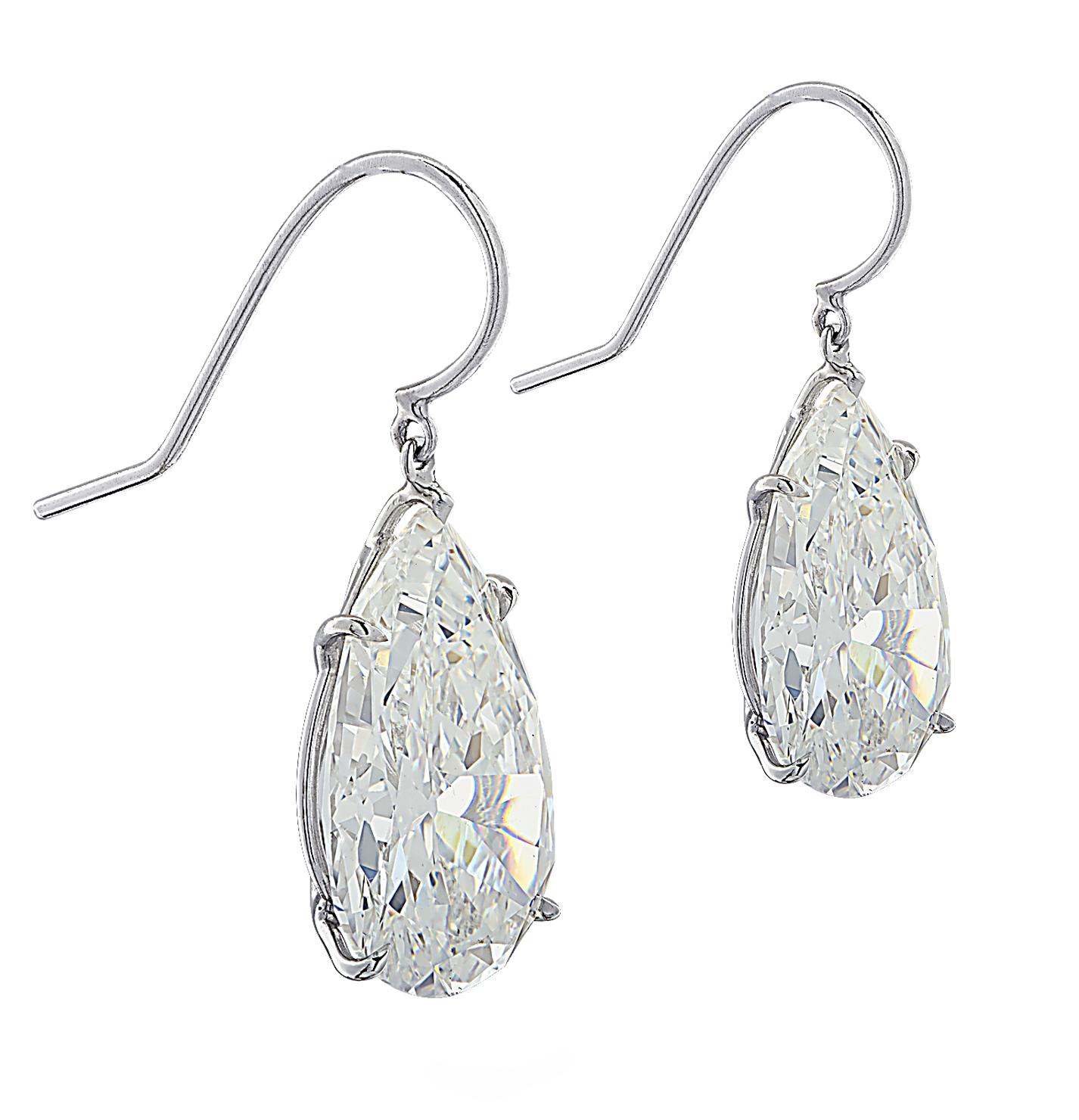 Vivid Diamonds GIA Certified 20.48 Carat Diamond Dangle Earrings In New Condition In Miami, FL
