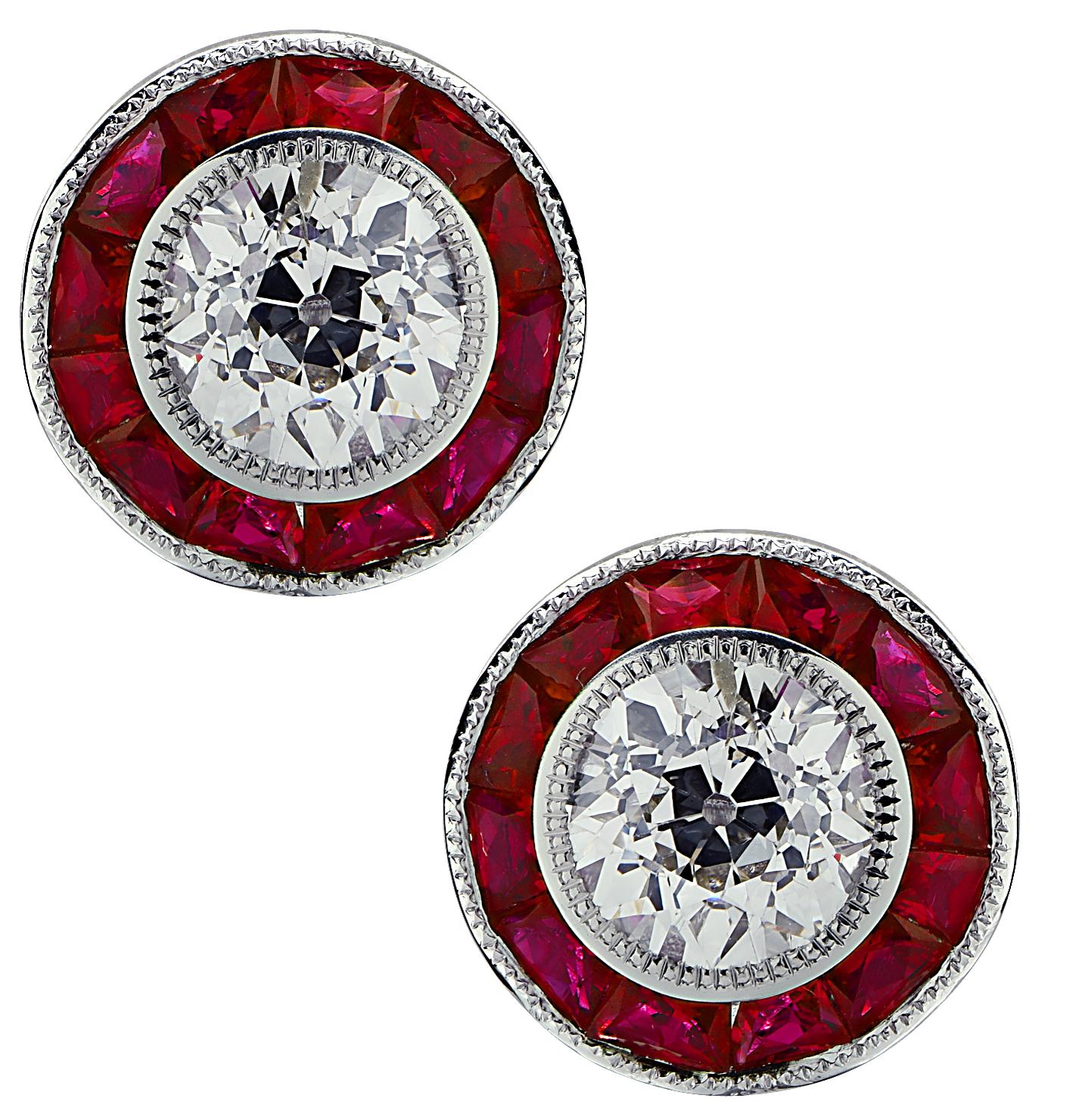 Art Déco Vivid Diamonds Orecchini con diamante e rubino certificati GIA da 2,09 carati in vendita