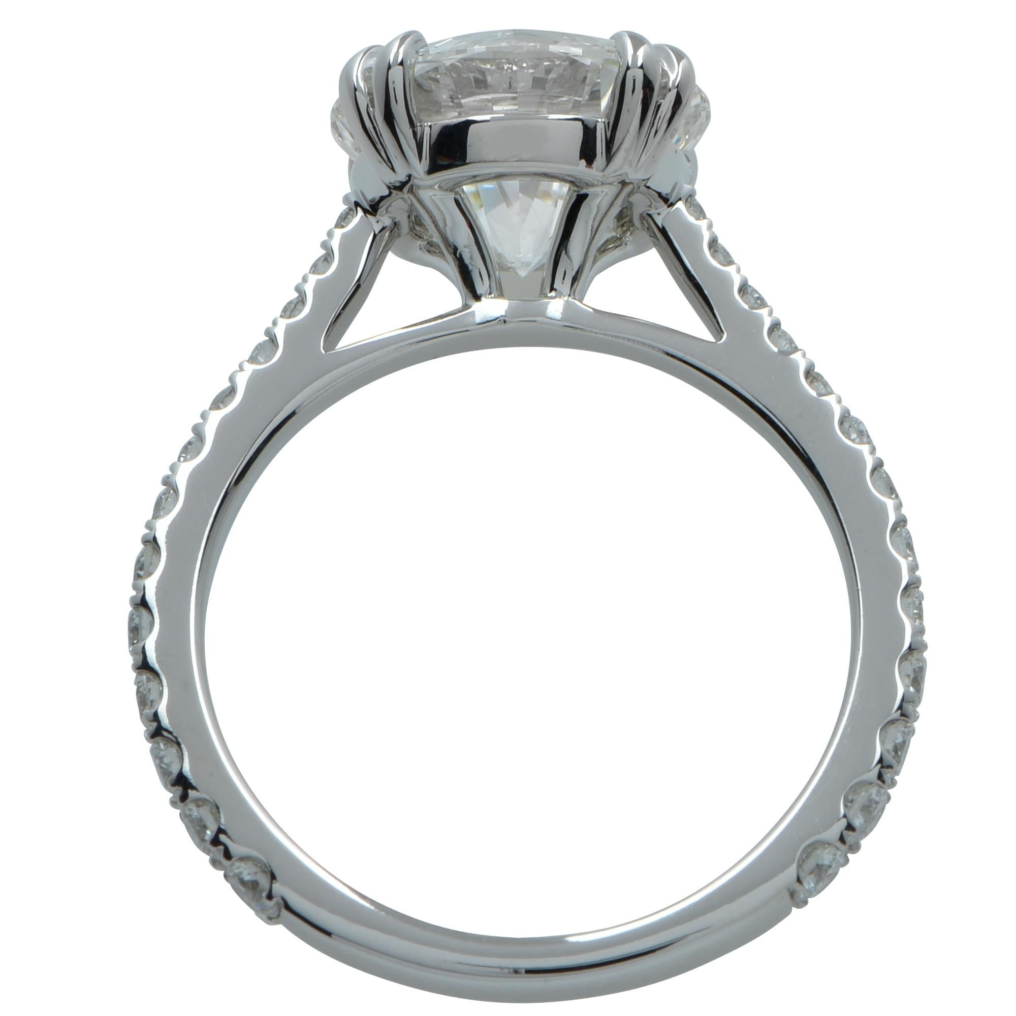 Modern Vivid Diamonds GIA Certified 4.02 Carat Diamond Engagement Ring