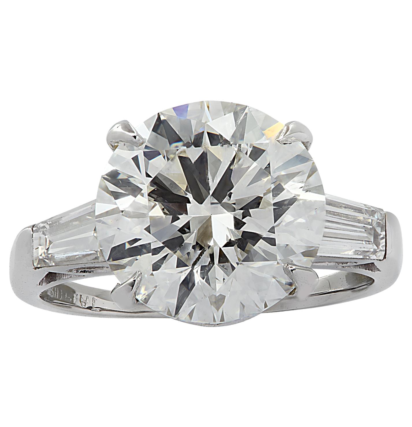 Modern Vivid Diamonds GIA Certified 4.54 Carat Diamond Engagement Ring