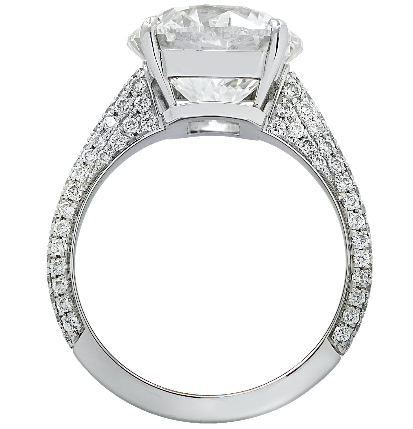 Verlobungsring mit lebhaften Diamanten, GIA-zertifizierter 5.01 Karat Diamant (Rundschliff) im Angebot