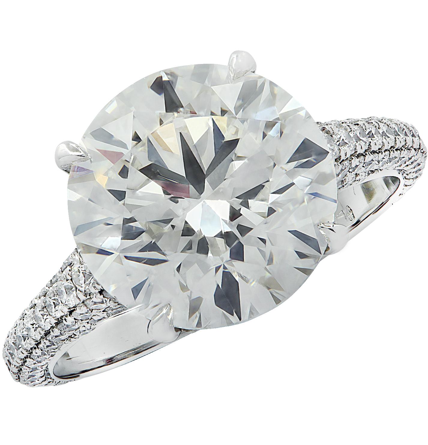 Modern Vivid Diamonds GIA Certified 5.01 Carat Diamond Engagement Ring For Sale