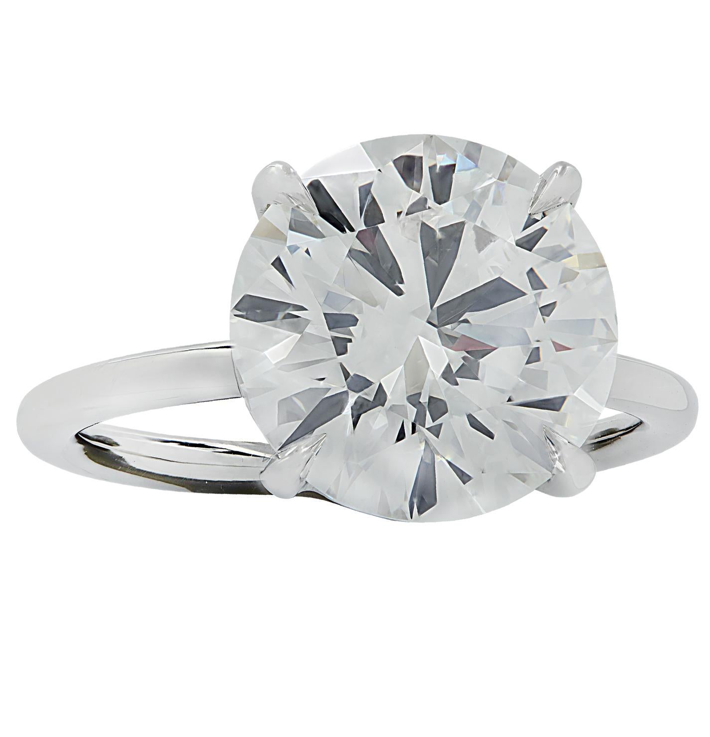 Round Cut Vivid Diamonds GIA Certified 5.07 Carat Diamond Engagement Ring For Sale