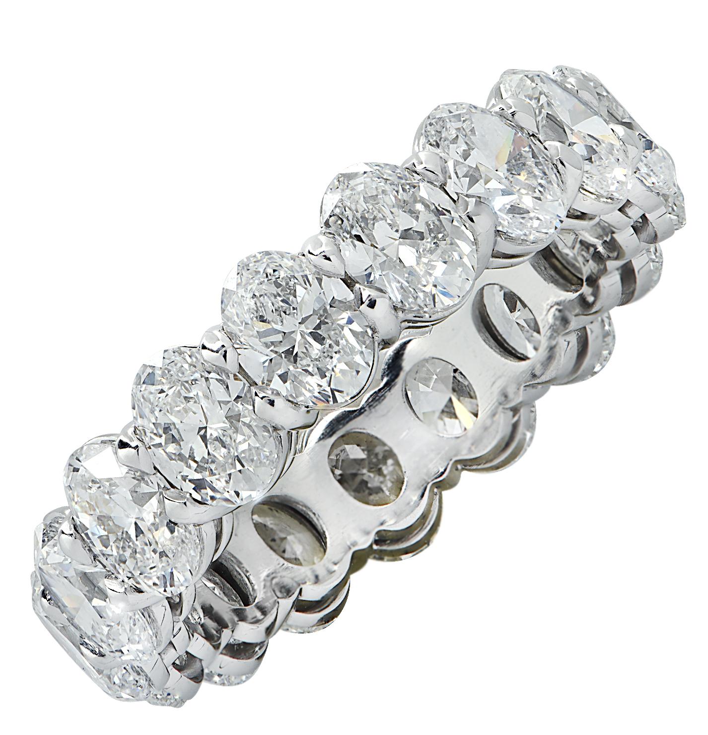 Vivid Diamonds GIA Certified 5.10 Carat Oval Cut Diamond Eternity Band In New Condition For Sale In Miami, FL