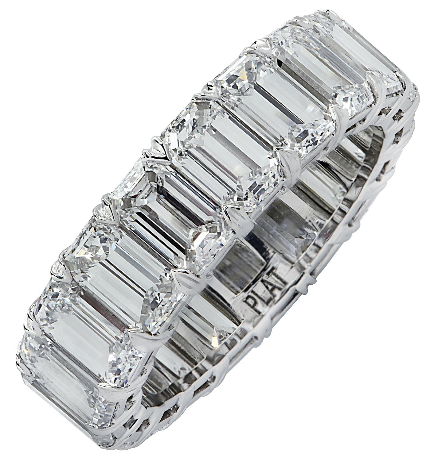 Vivid Diamonds GIA Certified 7.72 Carat Emerald Cut Diamond Eternity Band In New Condition For Sale In Miami, FL