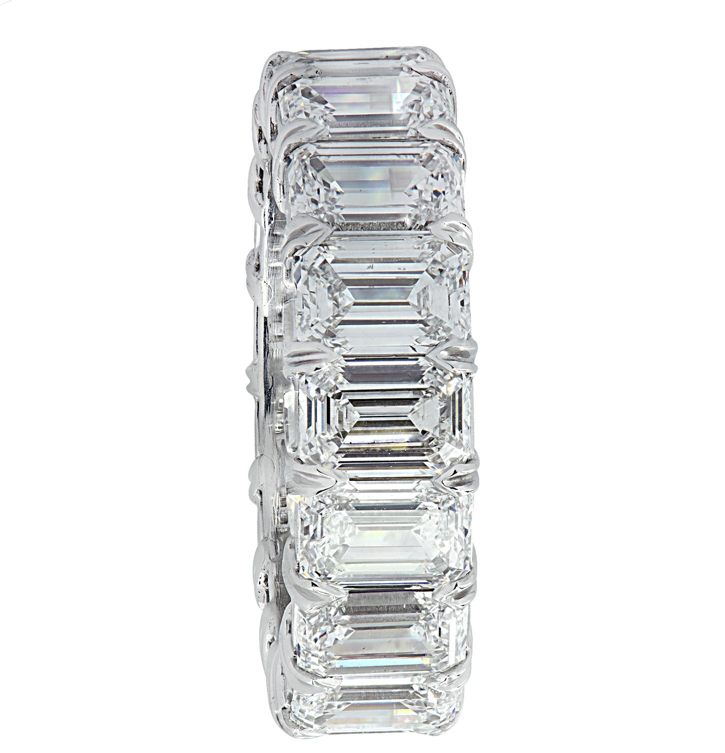 Modern Vivid Diamonds GIA Certified 7.73 Carat Emerald Cut Diamond Eternity Band