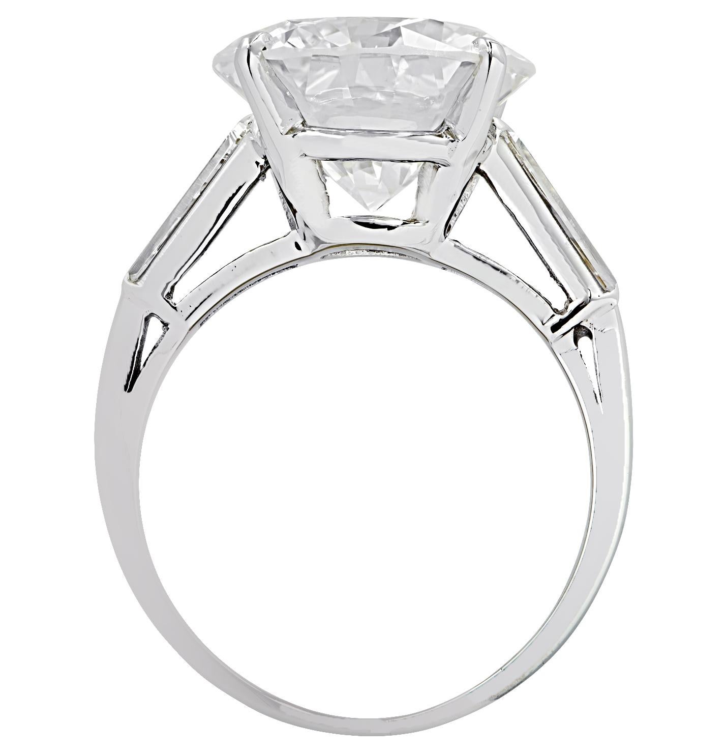 Women's Vivid Diamonds GIA Certified 7.81 Carat Diamond Engagement Ring