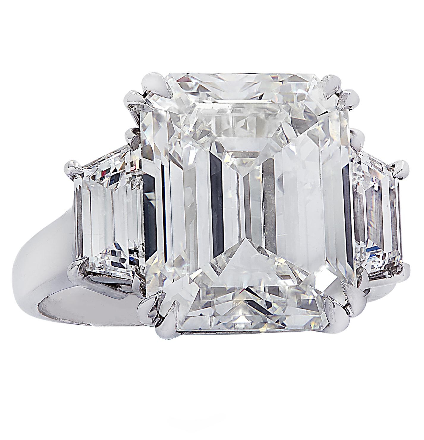 Vivid Diamonds GIA Certified 8.57 Carat Emerald Cut Diamond Engagement Ring In New Condition In Miami, FL